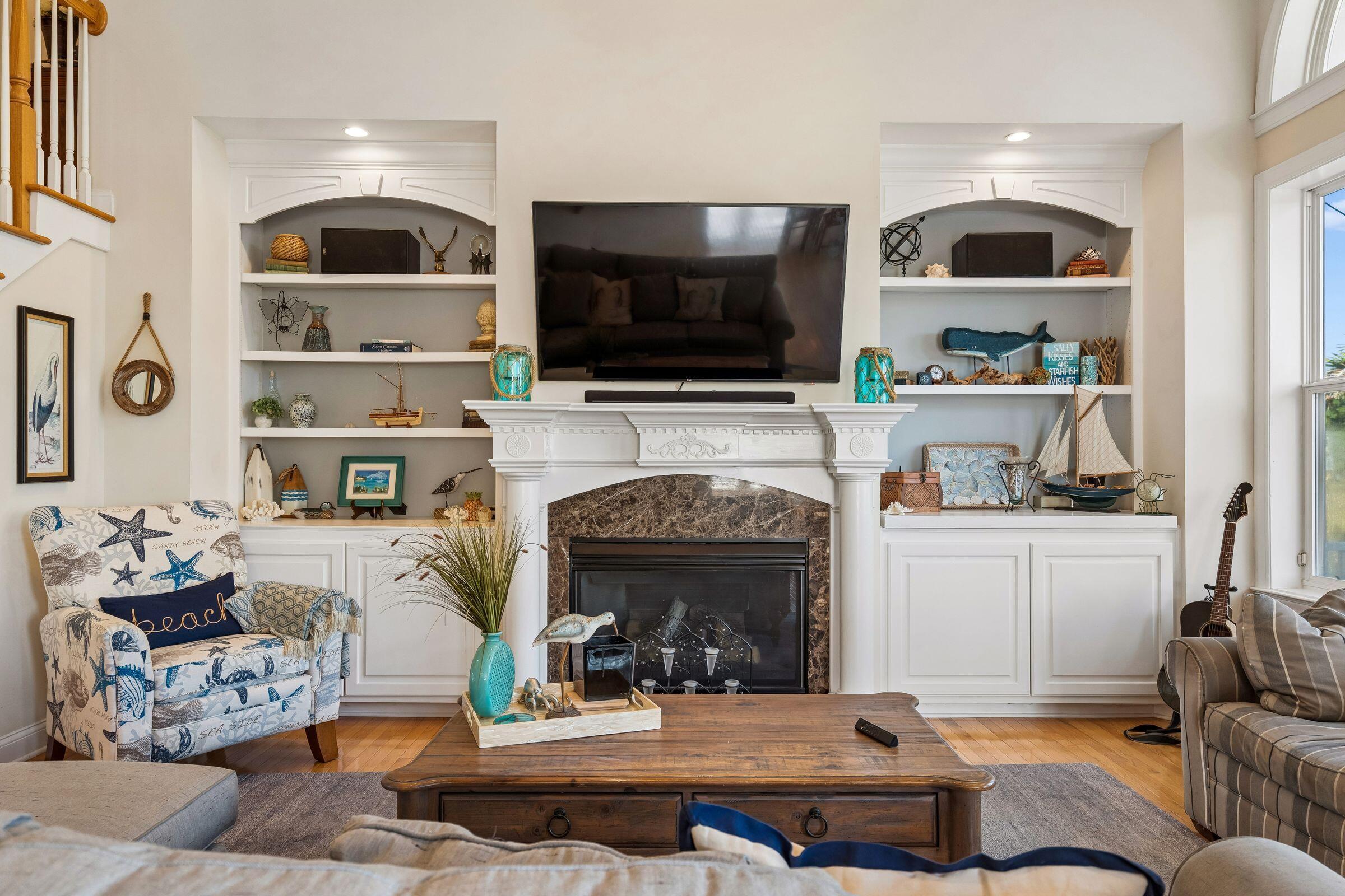 2384 Darts Cove Way