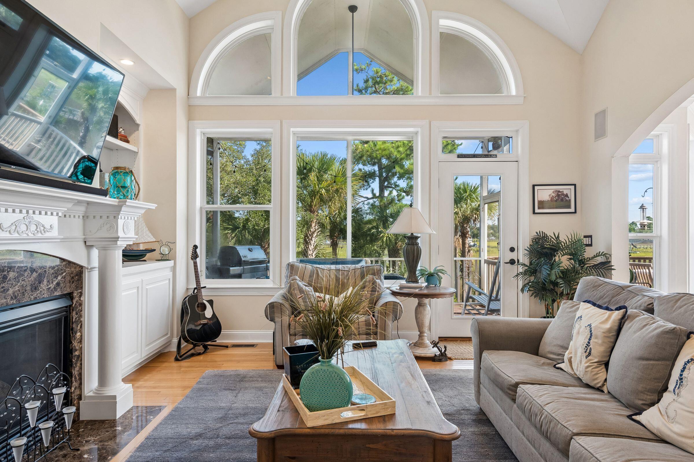 2384 Darts Cove Way