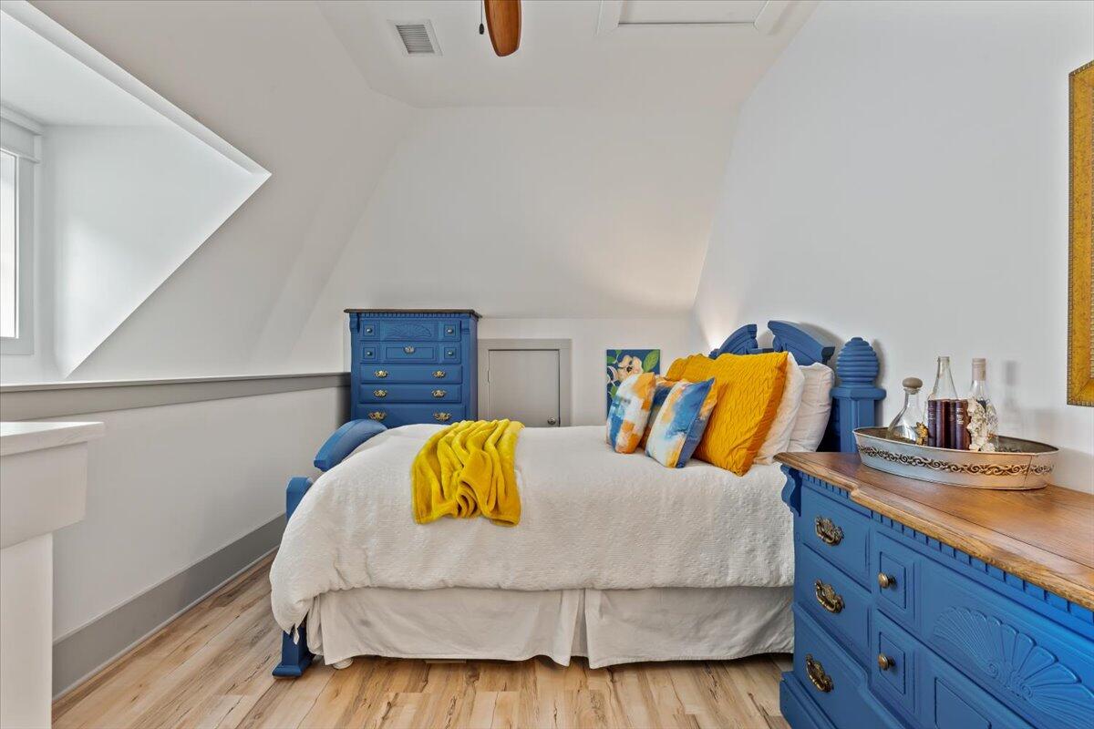 2826 Edenborough Road