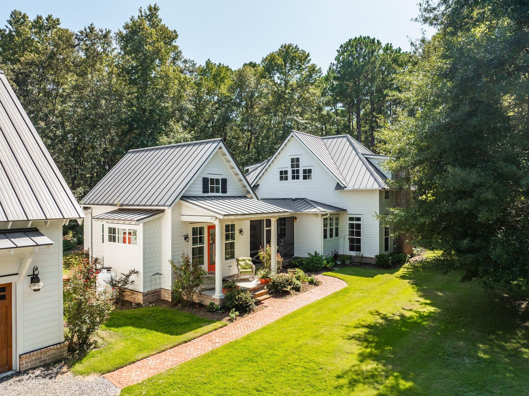 2826 Edenborough Road
