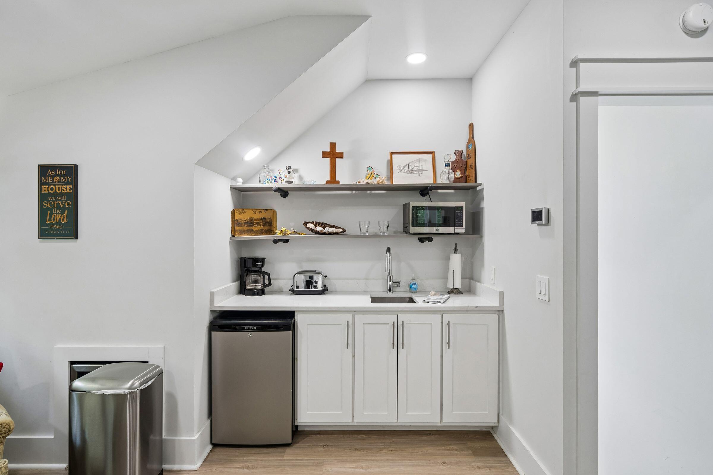2826 Edenborough Road