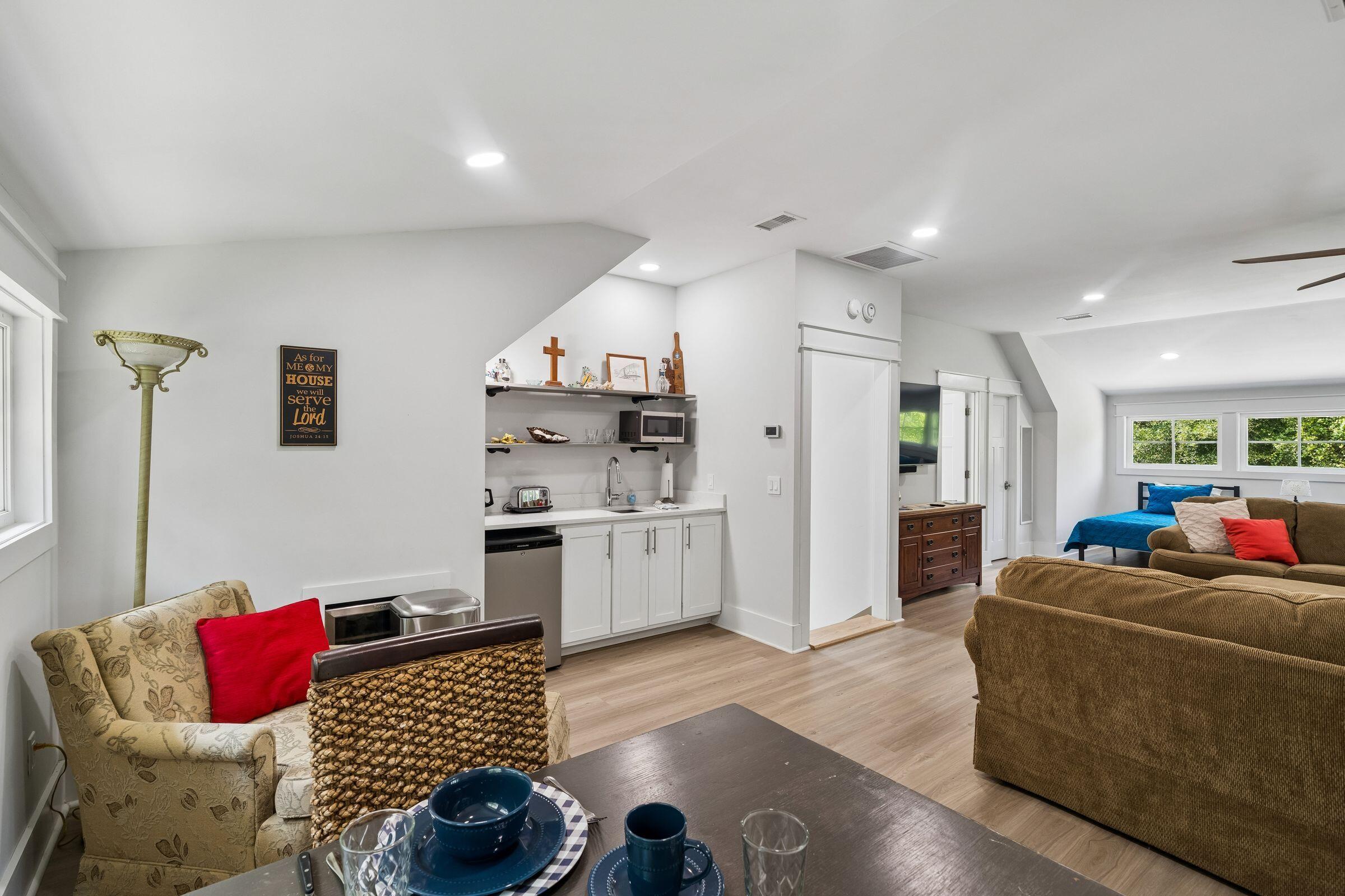 2826 Edenborough Road
