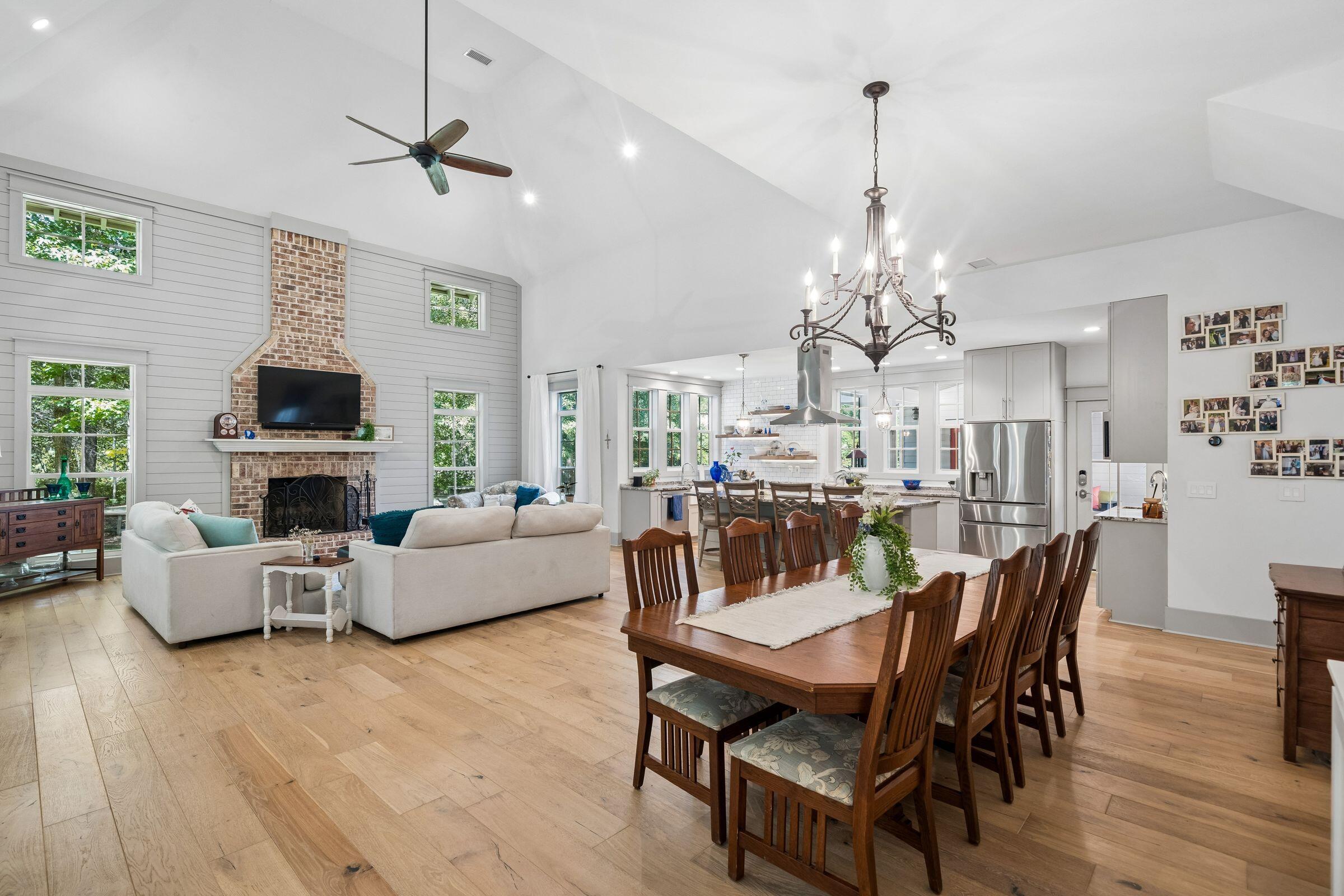 2826 Edenborough Road