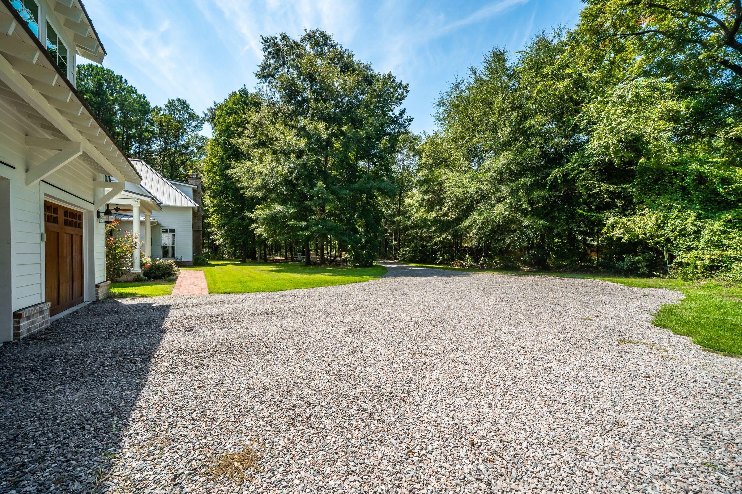 2826 Edenborough Road