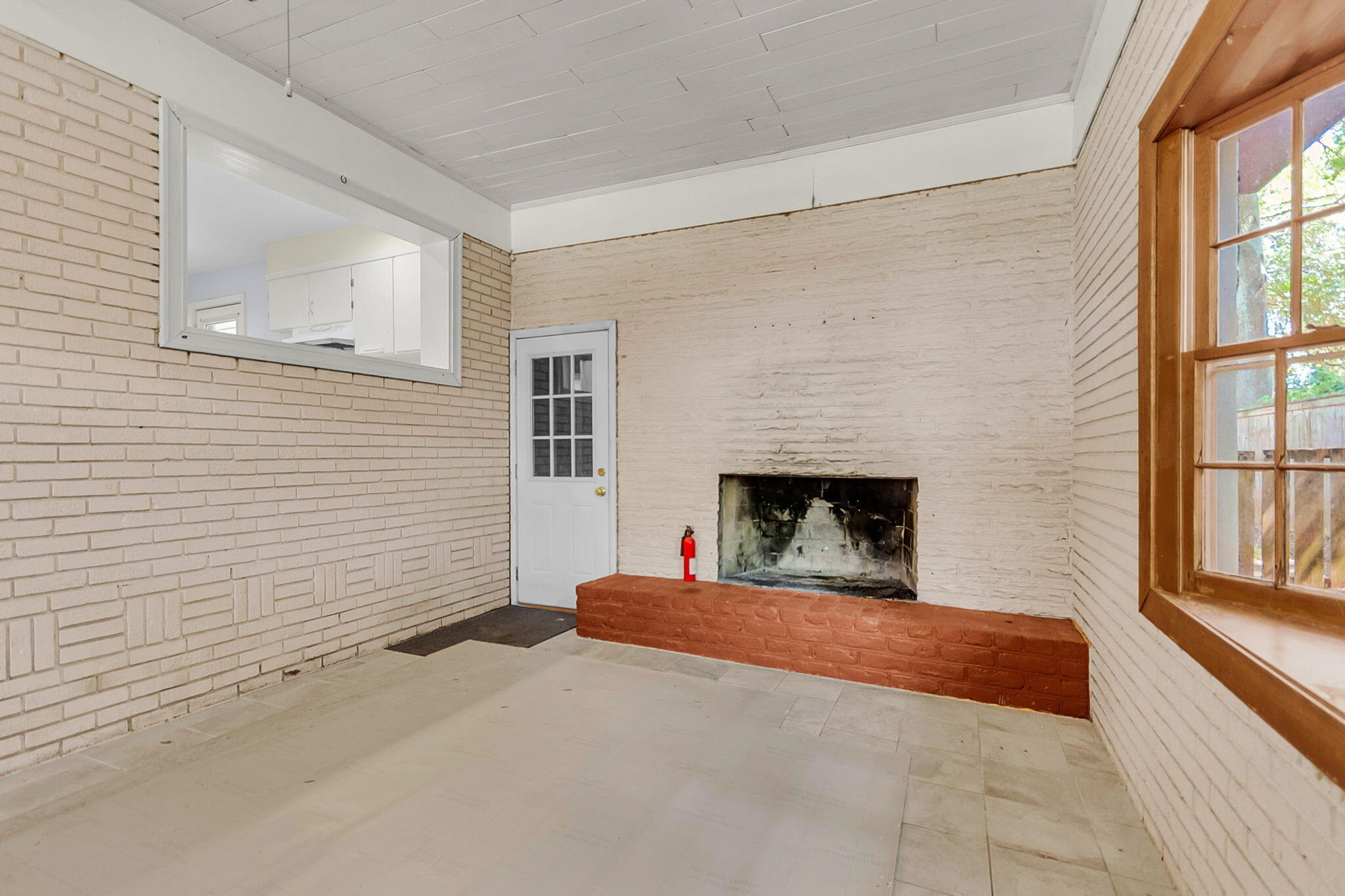 1496 Seminole Street