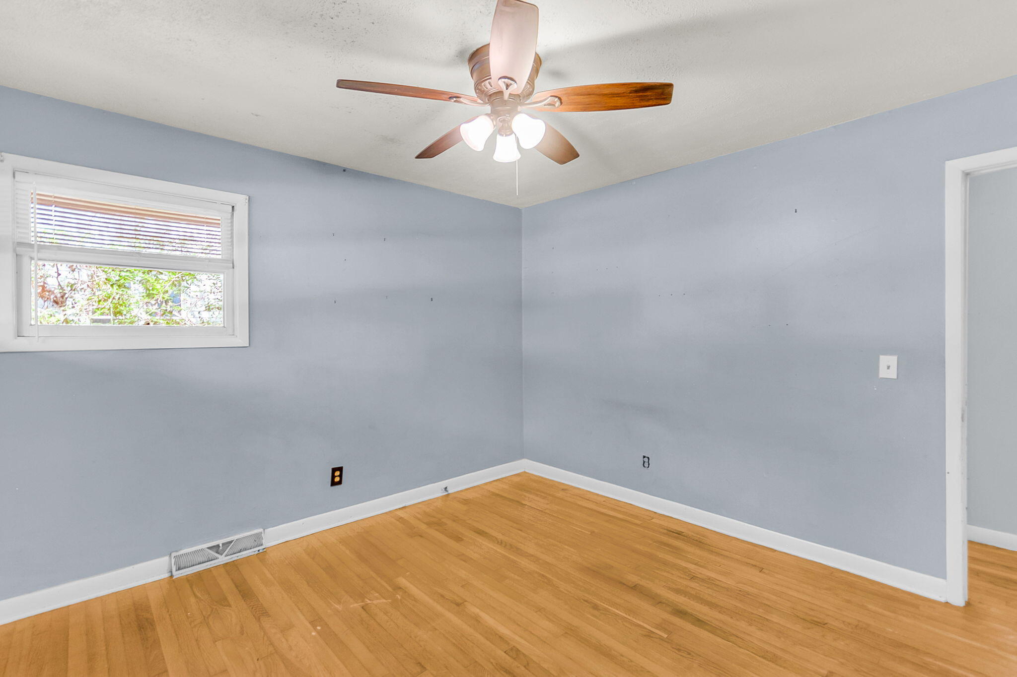 1496 Seminole Street