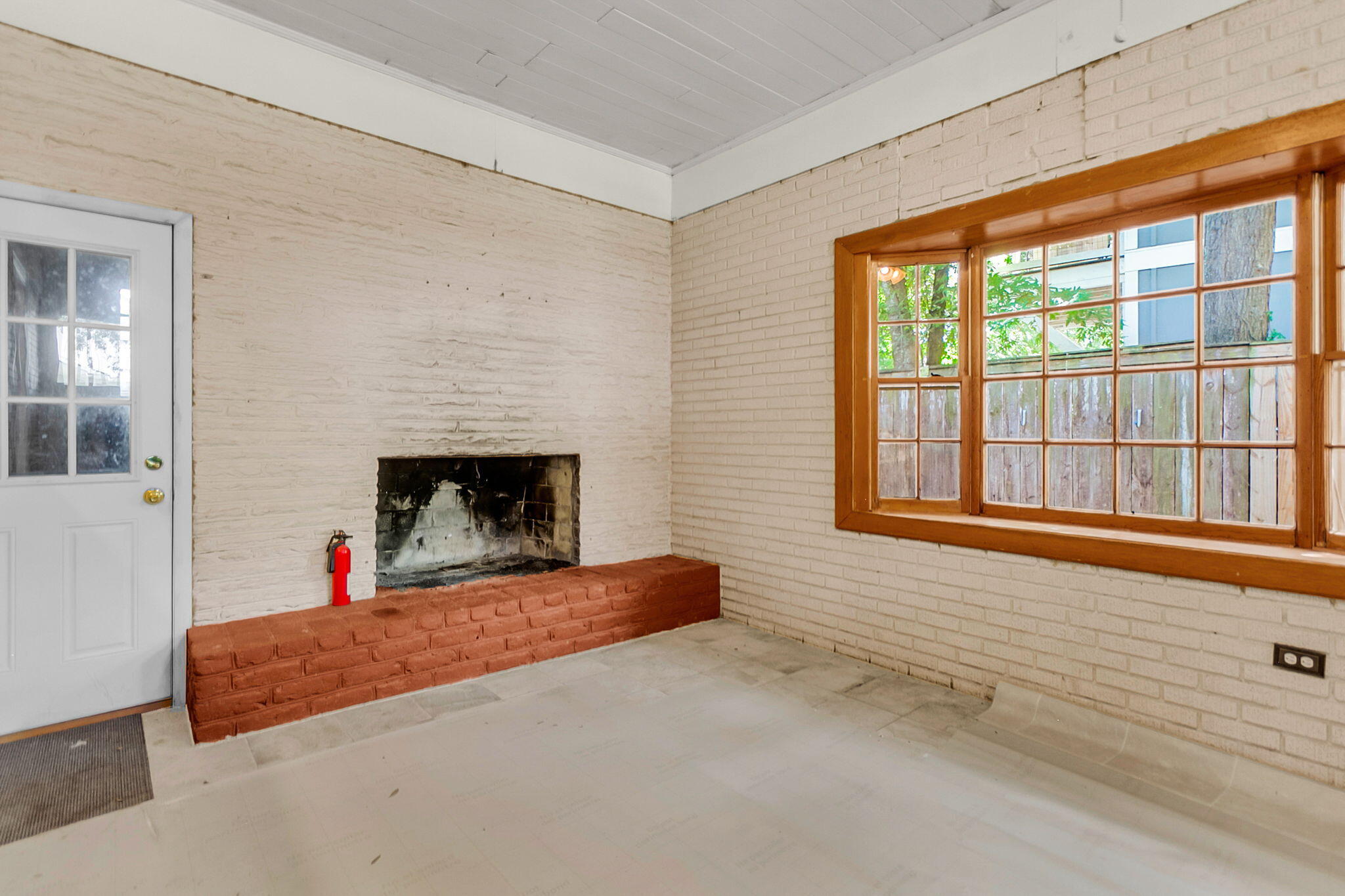 1496 Seminole Street