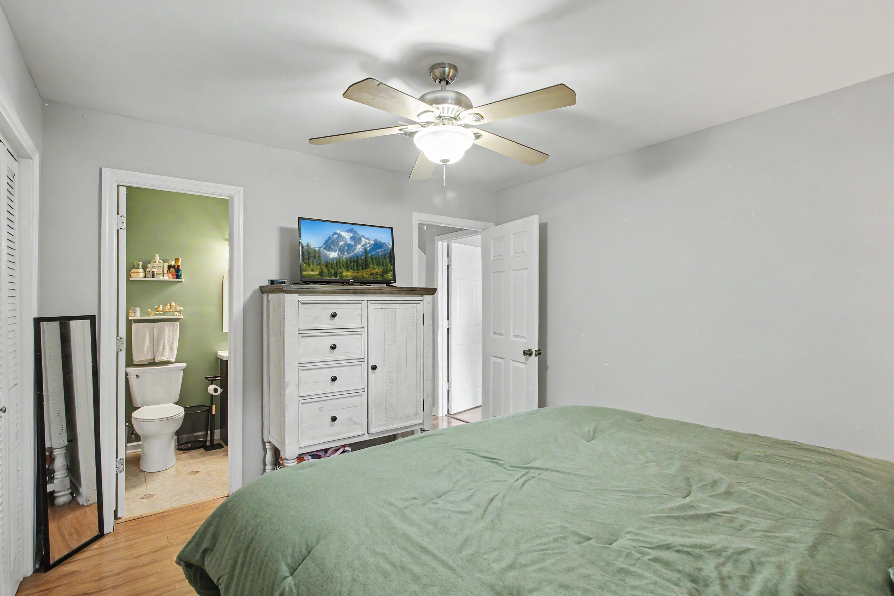 6221 Rolling Fork Road # H