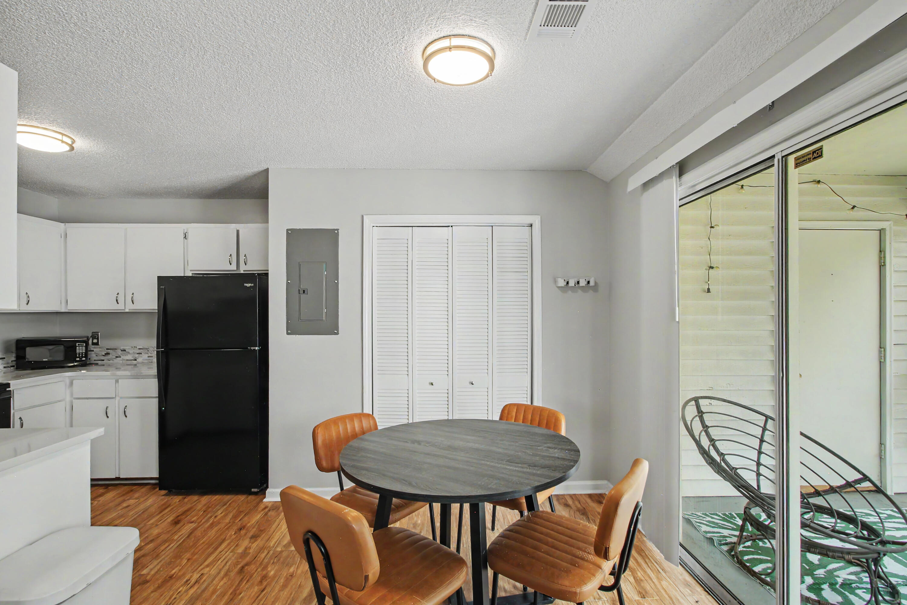 6221 Rolling Fork Road # H