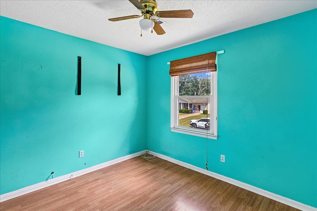 1263 Honeysuckle Lane