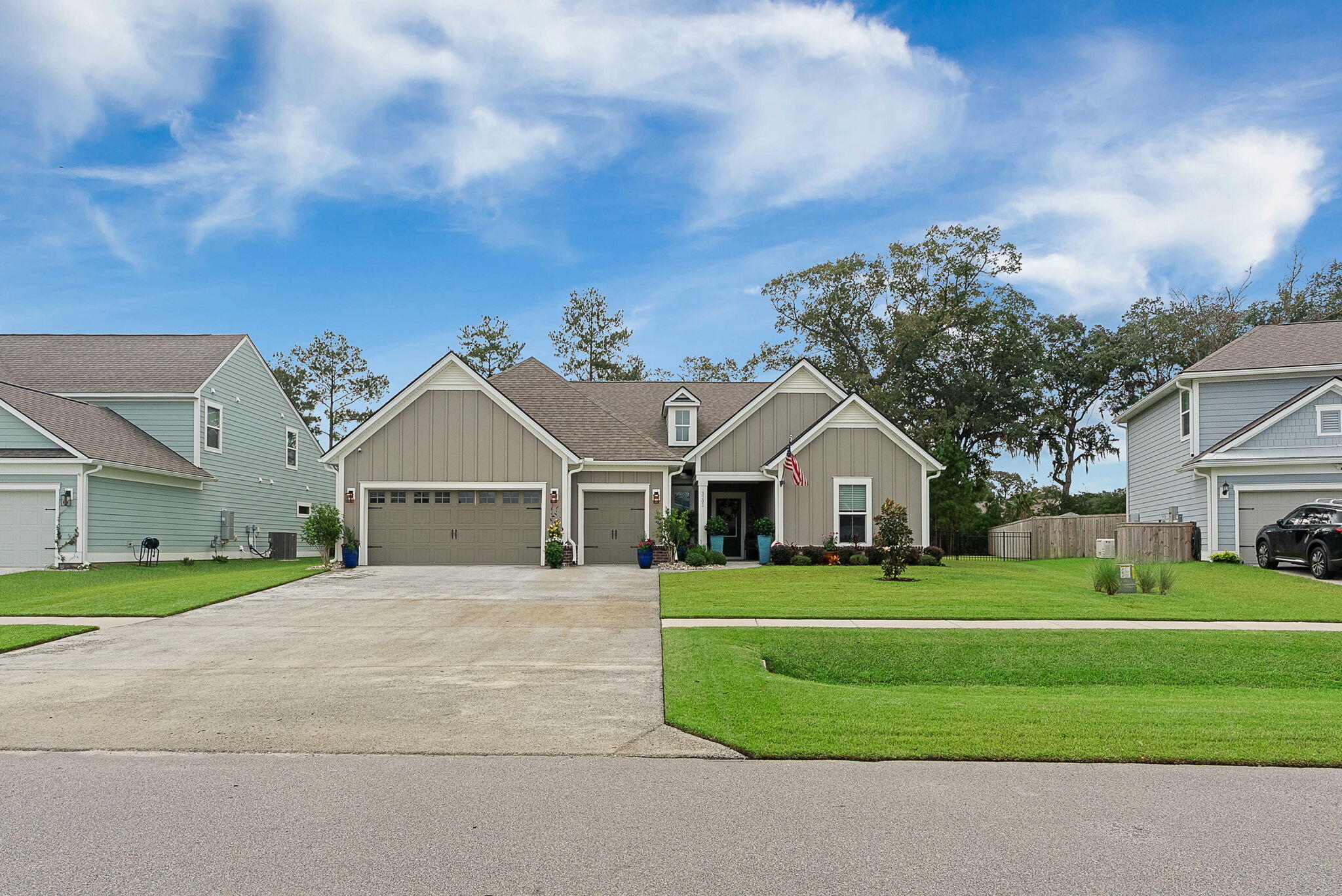 3202 Hugh Bennett Drive