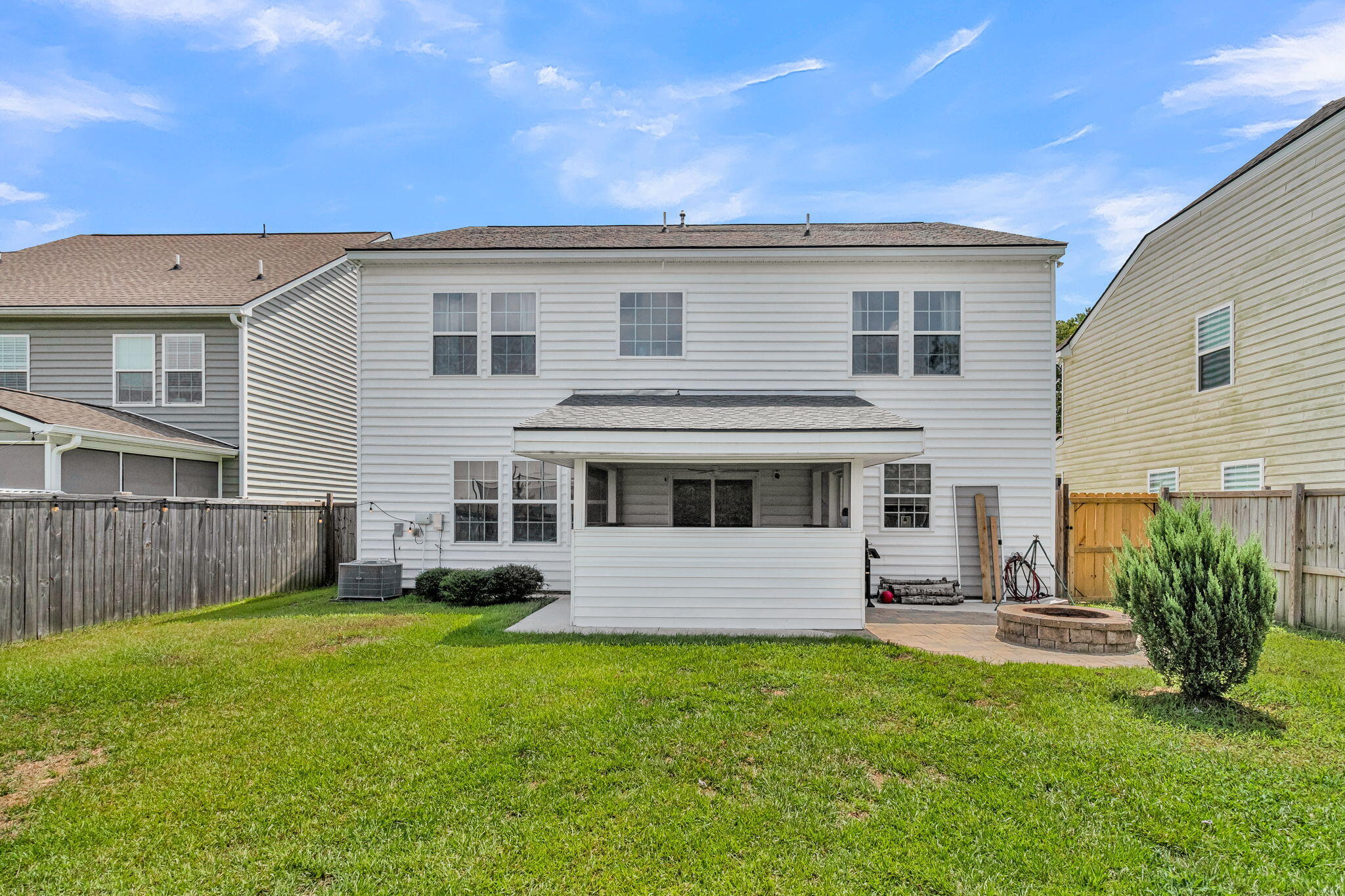 1009 Mossy Rock Drive
