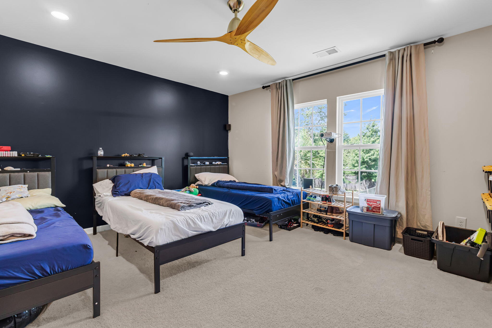 1009 Mossy Rock Drive