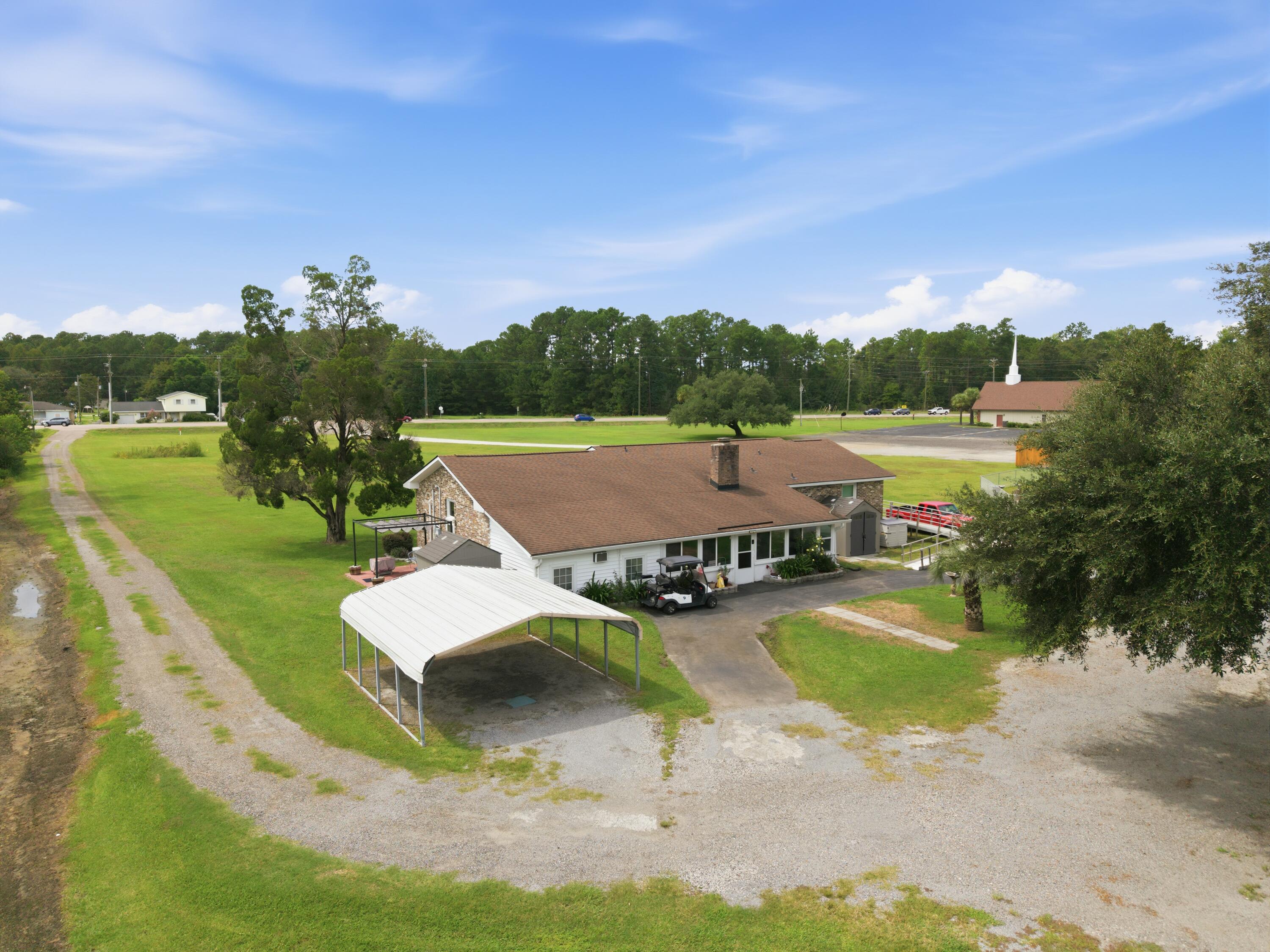 1922 S Live Oak Drive