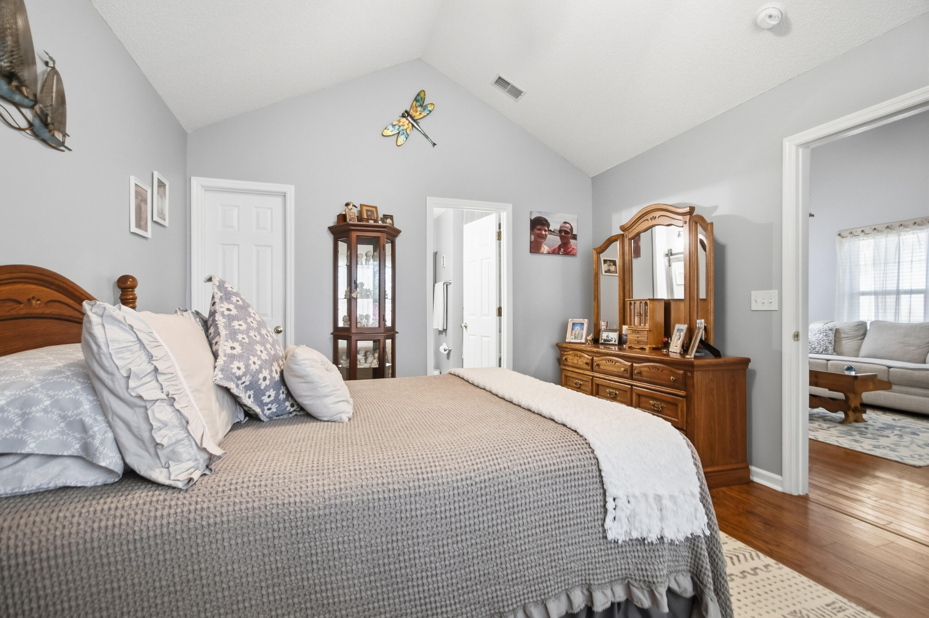1200 Yellow Hawthorn Circle