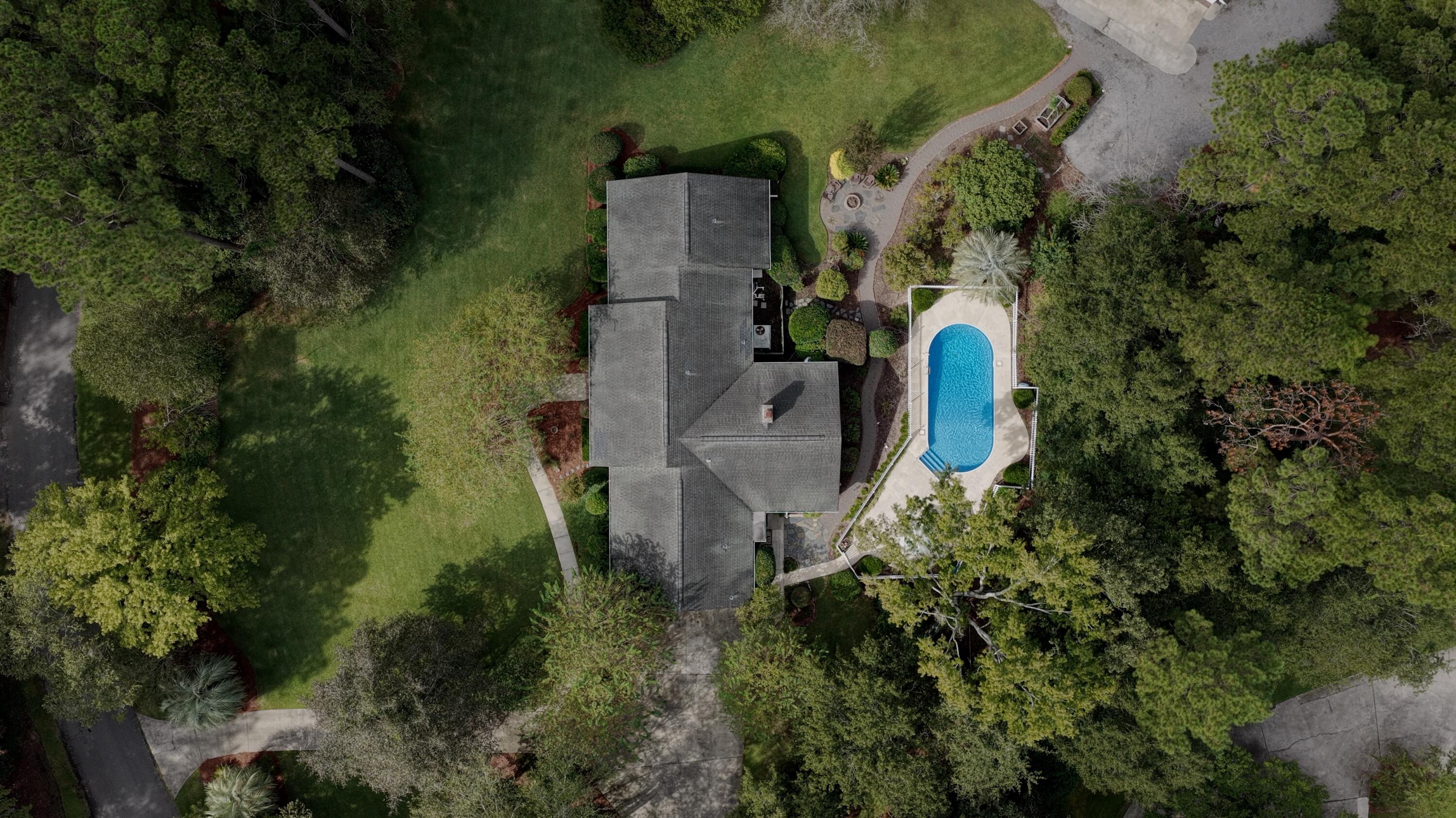 102 Caveson Drive