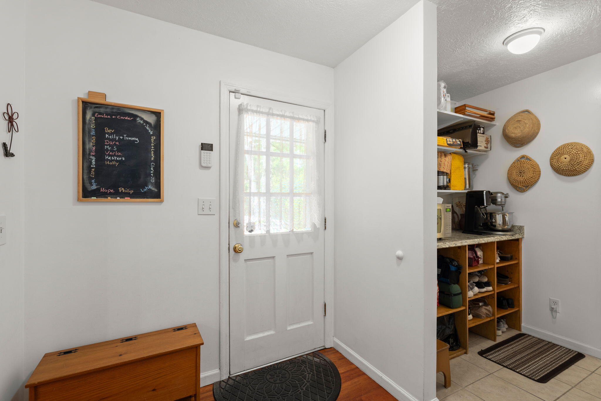 102 Caveson Drive