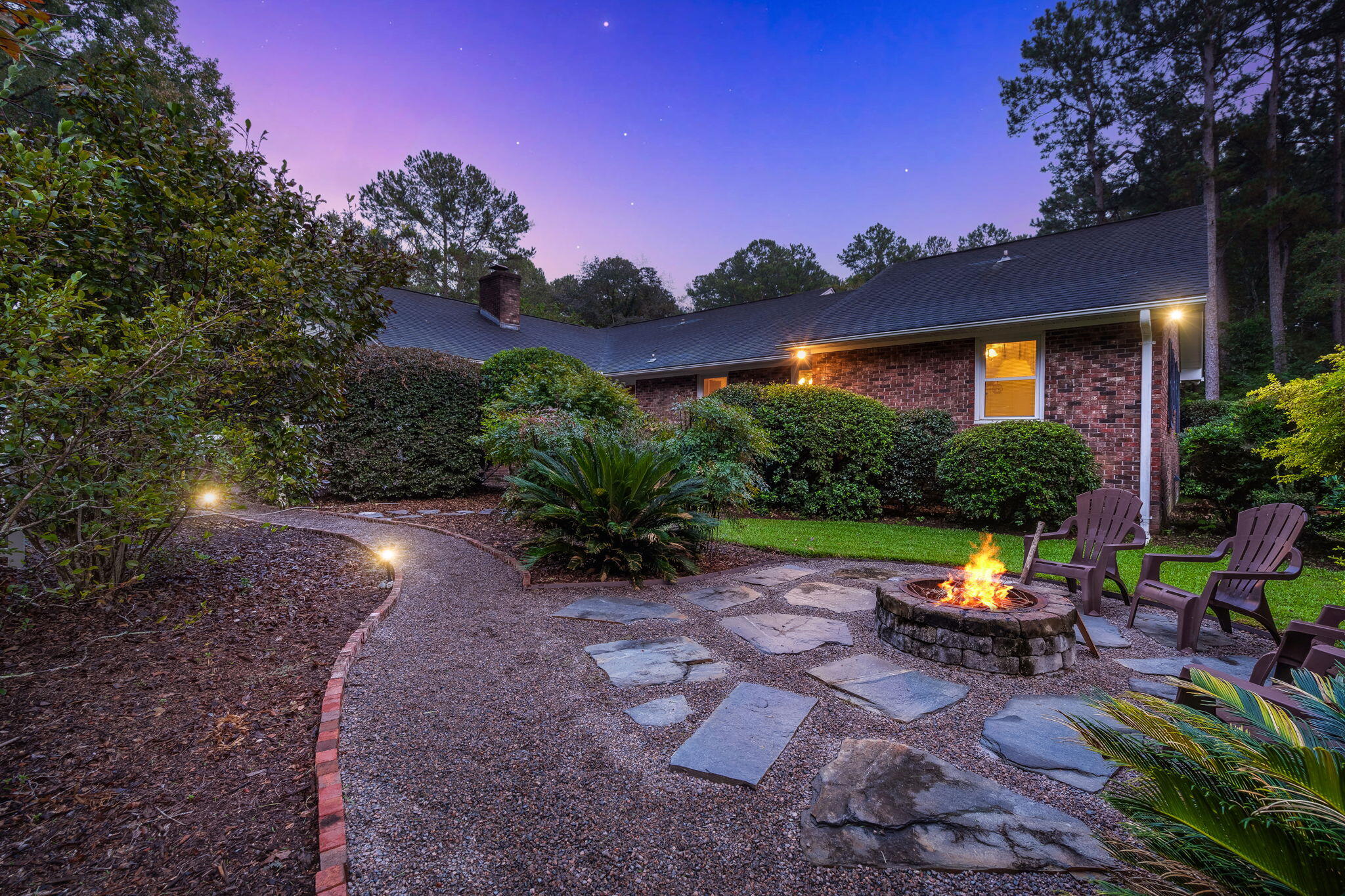 102 Caveson Drive