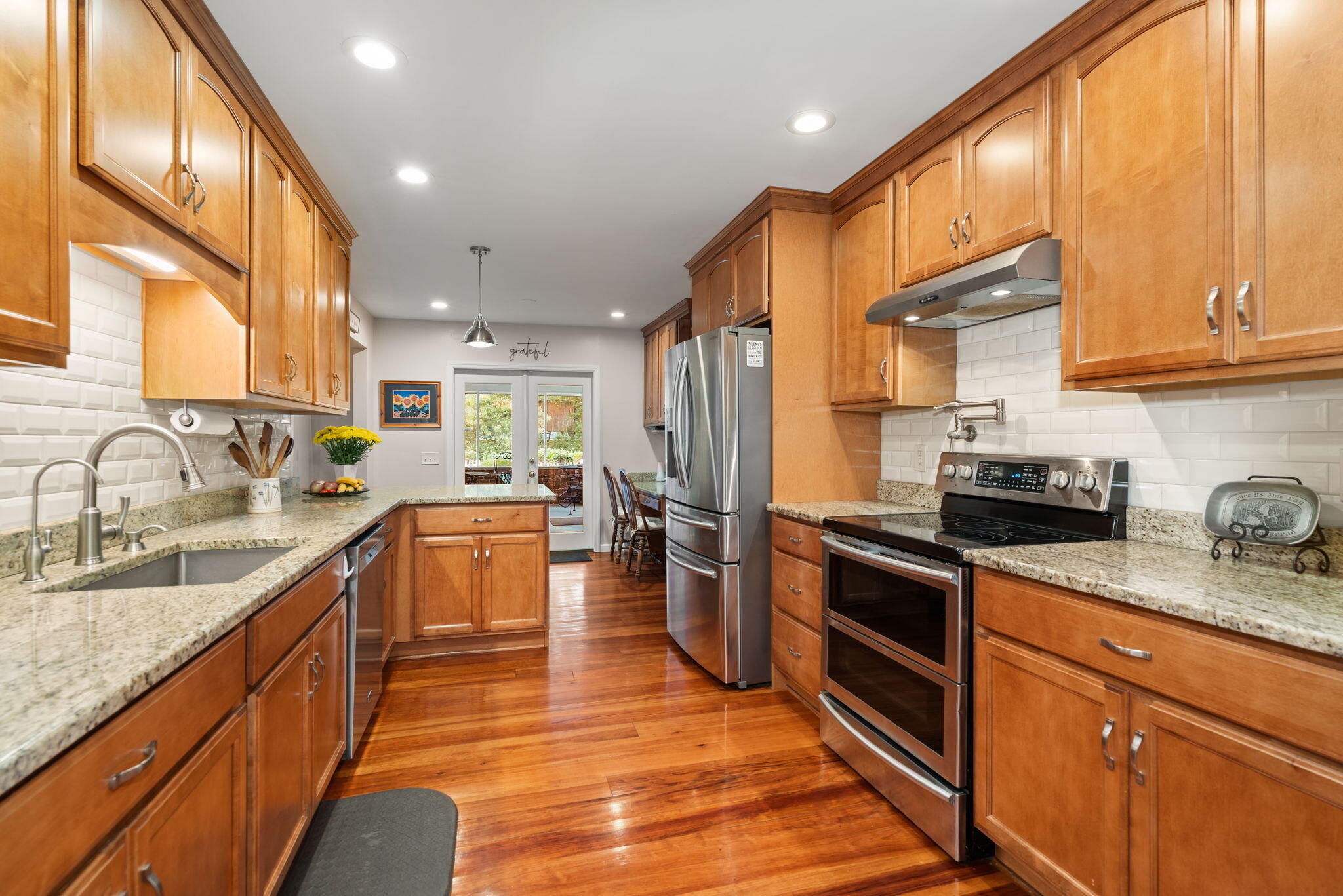 102 Caveson Drive