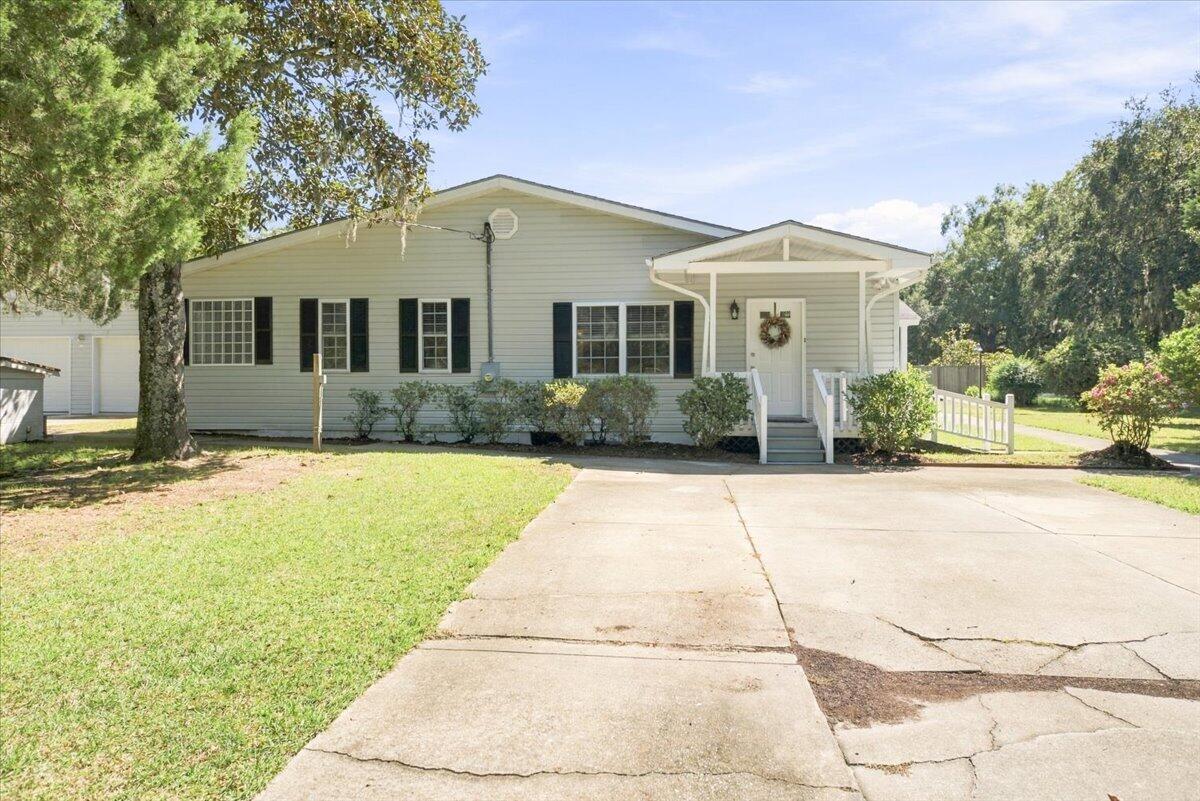 3816 Belvedere Road