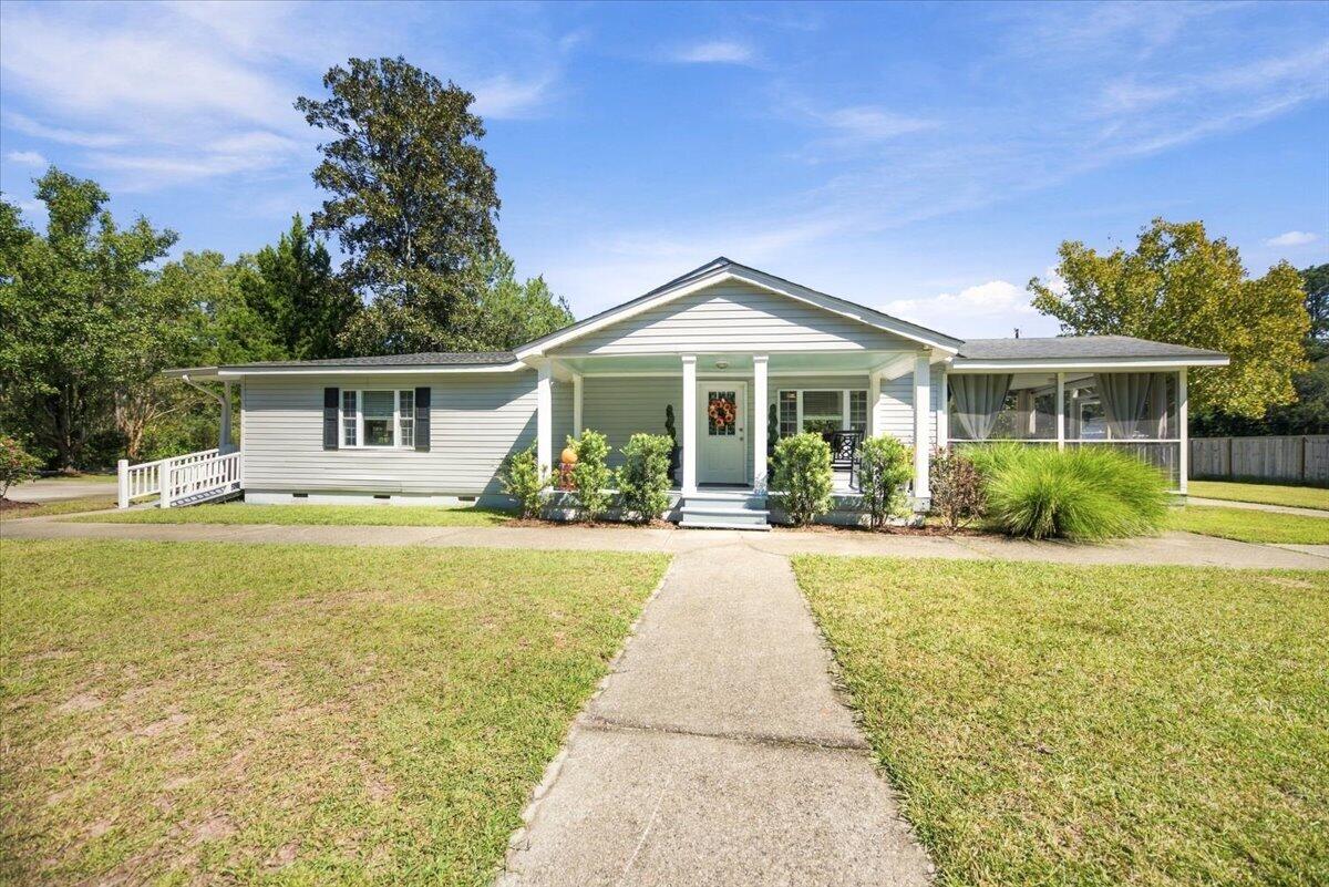 3816 Belvedere Road