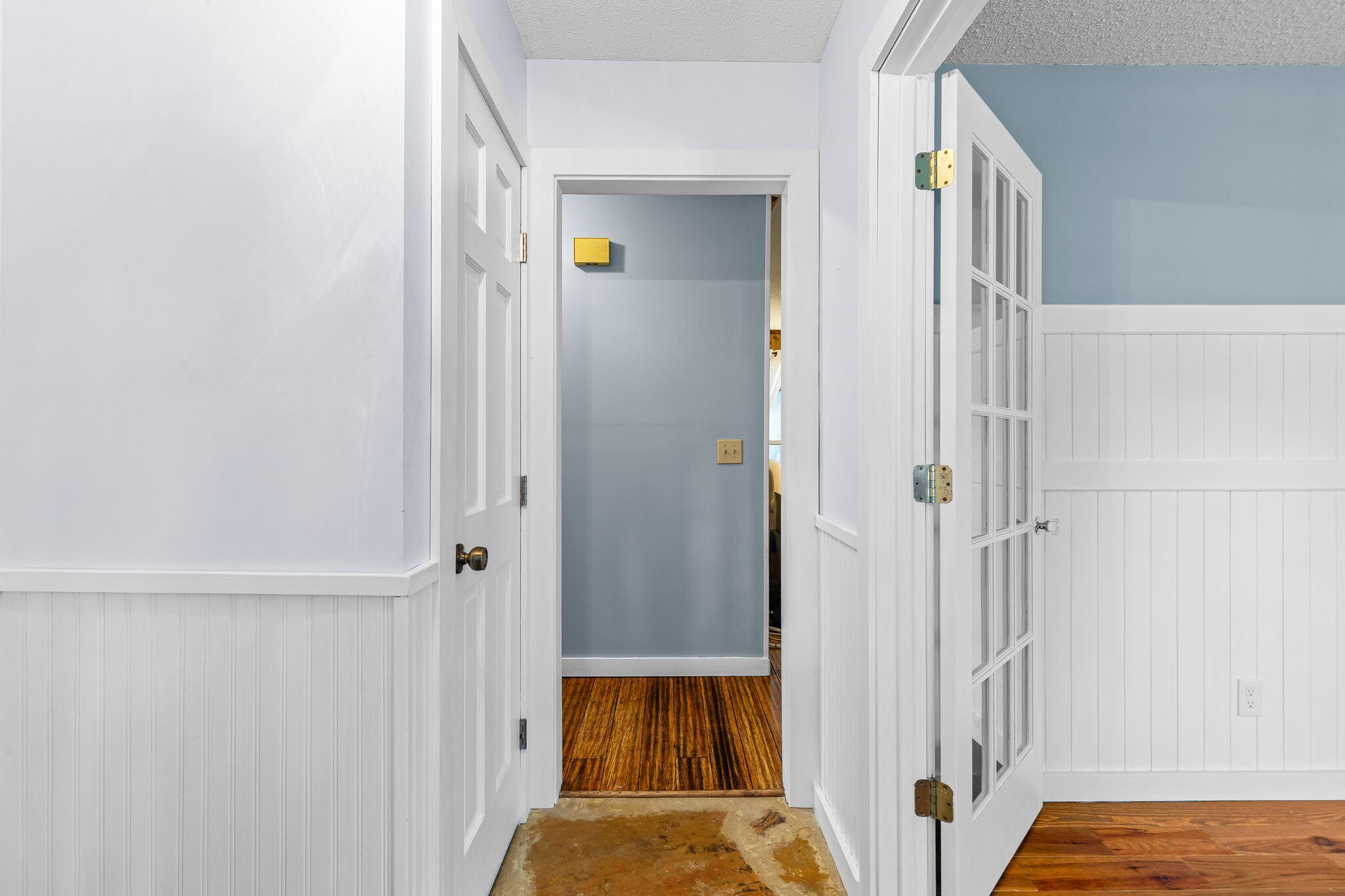 104 Sweetbriar Road