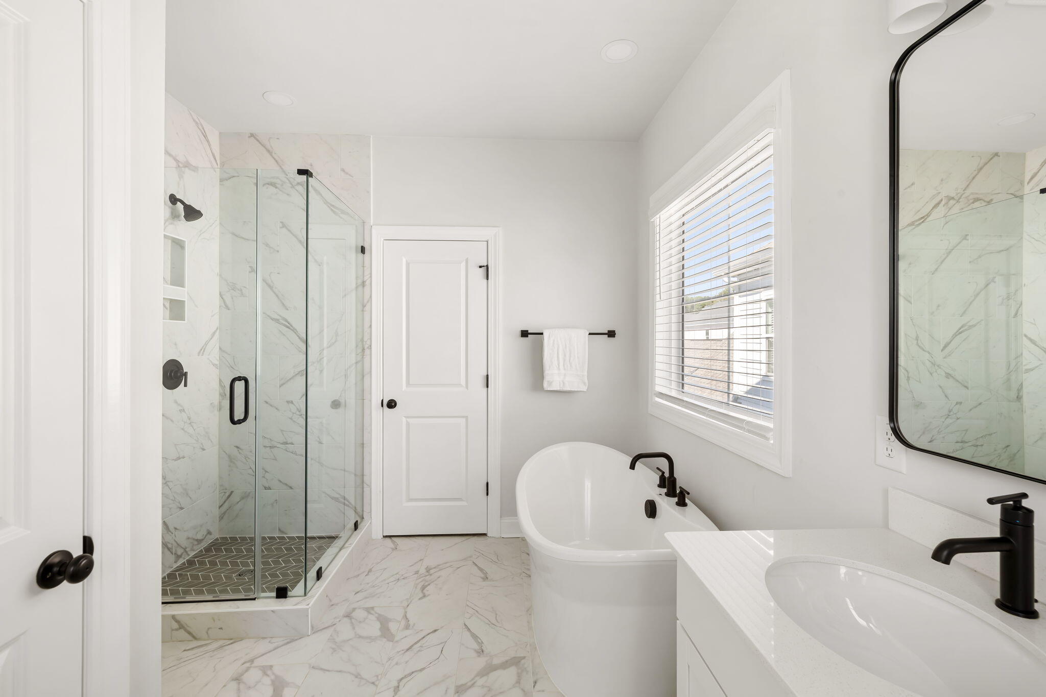 1225 Crooked Oak Road