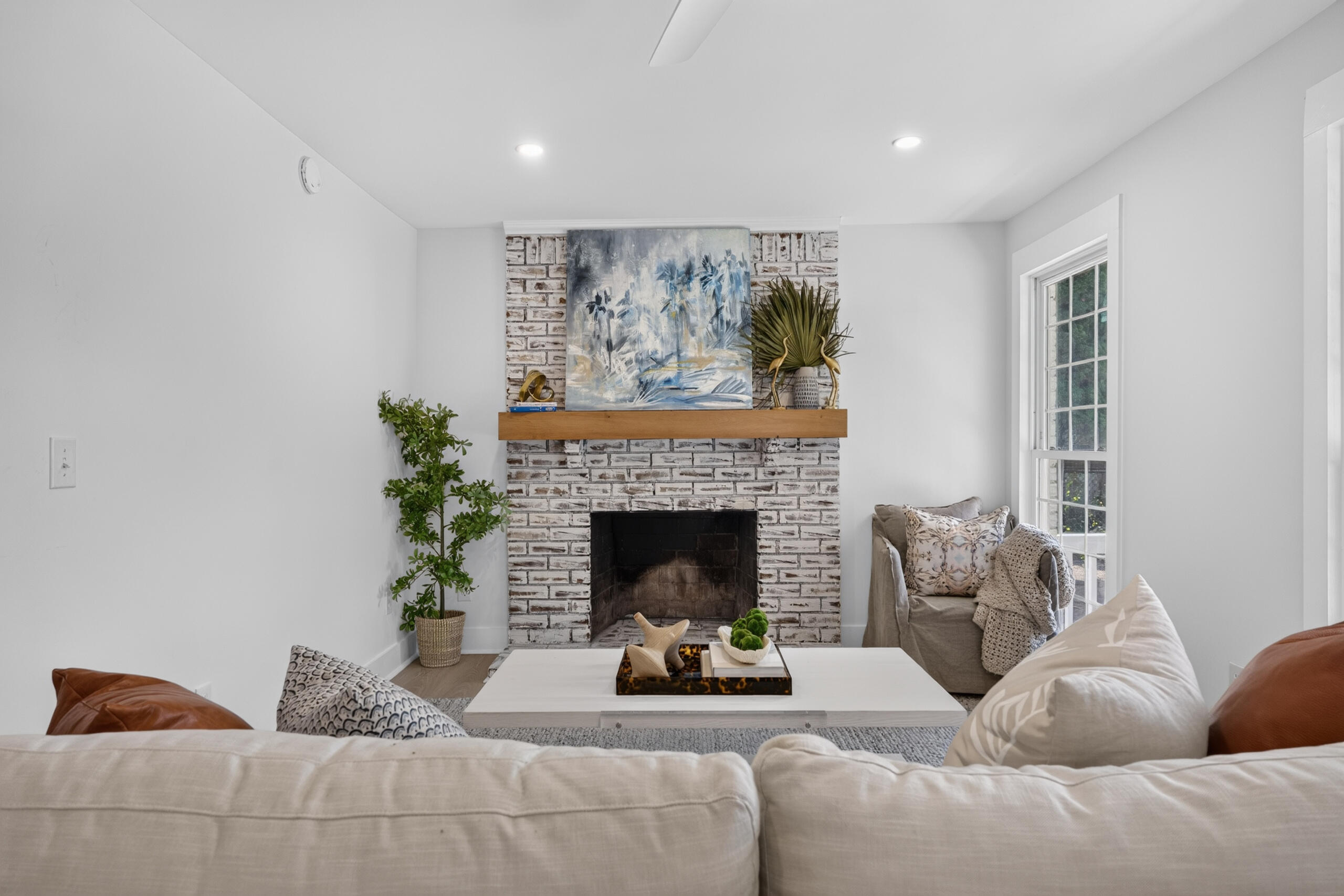 1456 Waterway Court