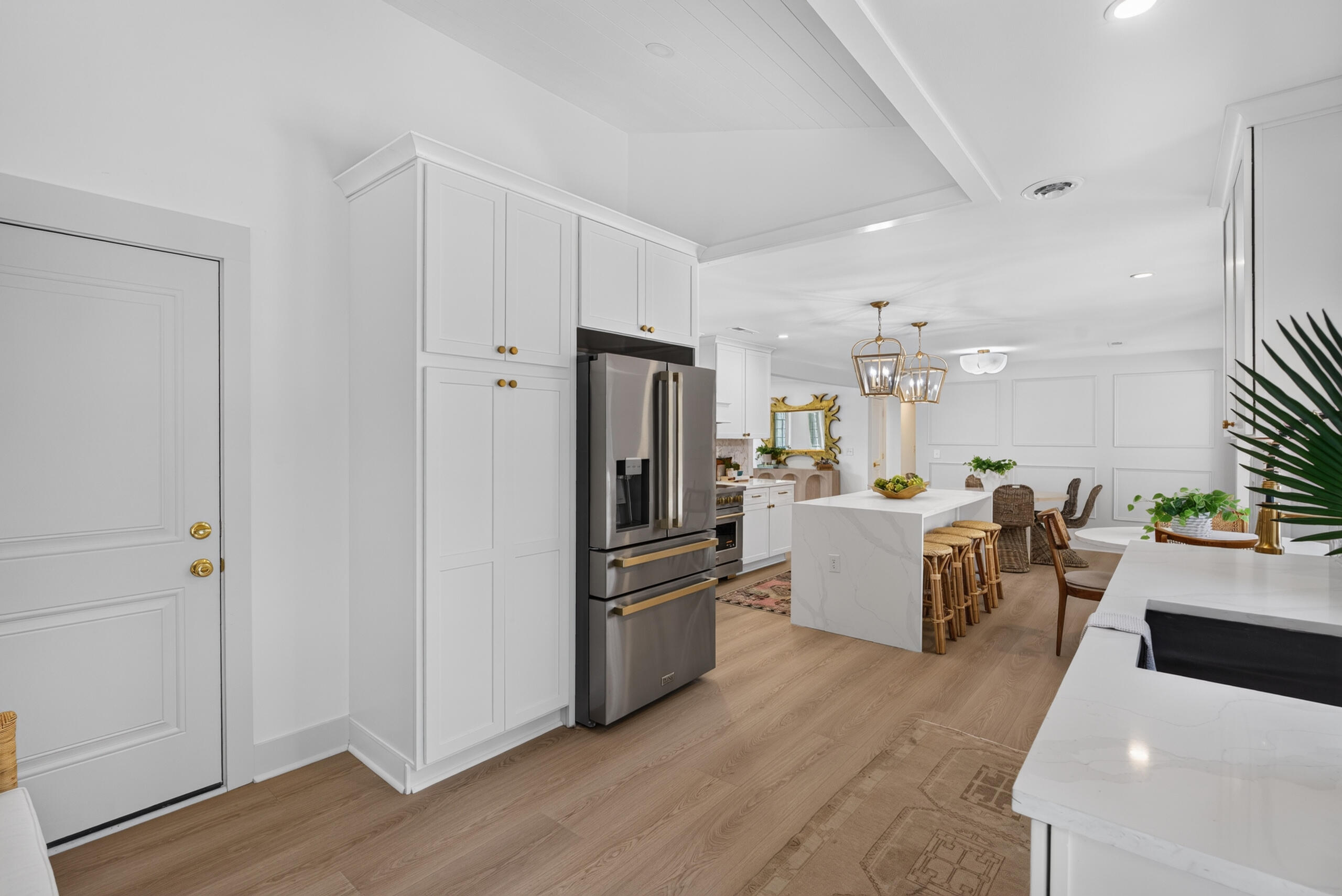 1456 Waterway Court