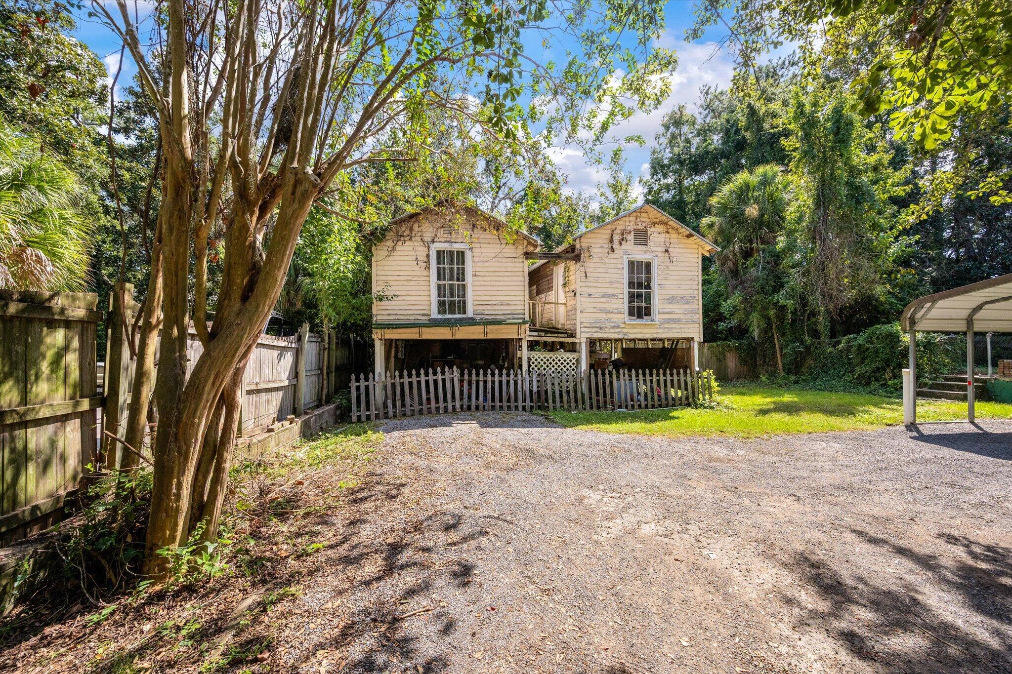 11 Formosa Drive