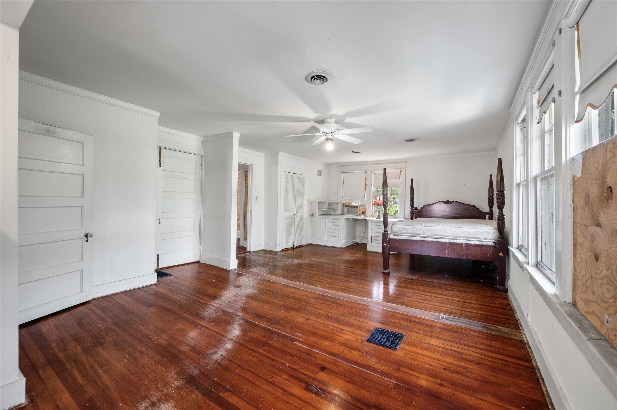 11 Formosa Drive