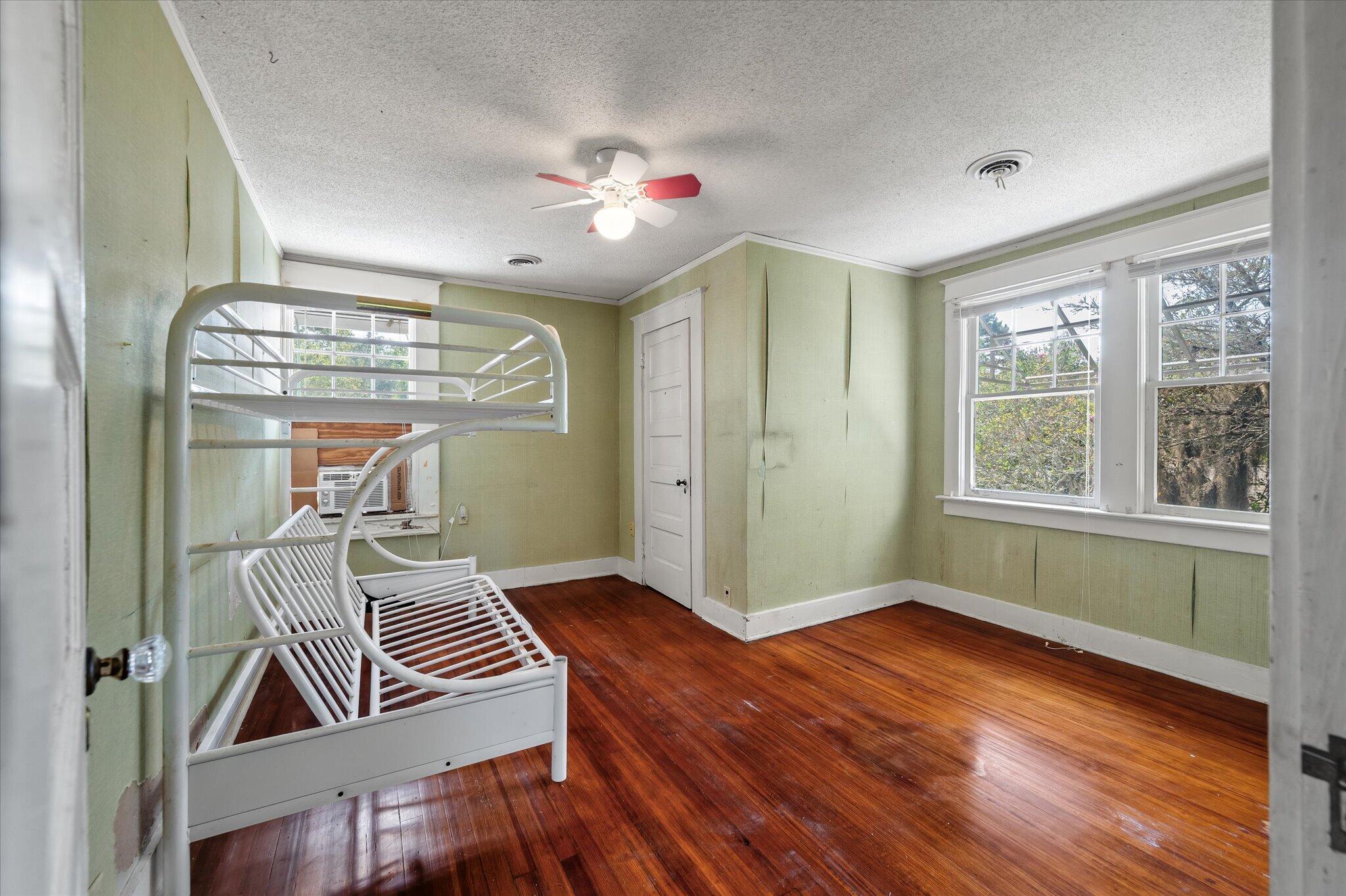 11 Formosa Drive