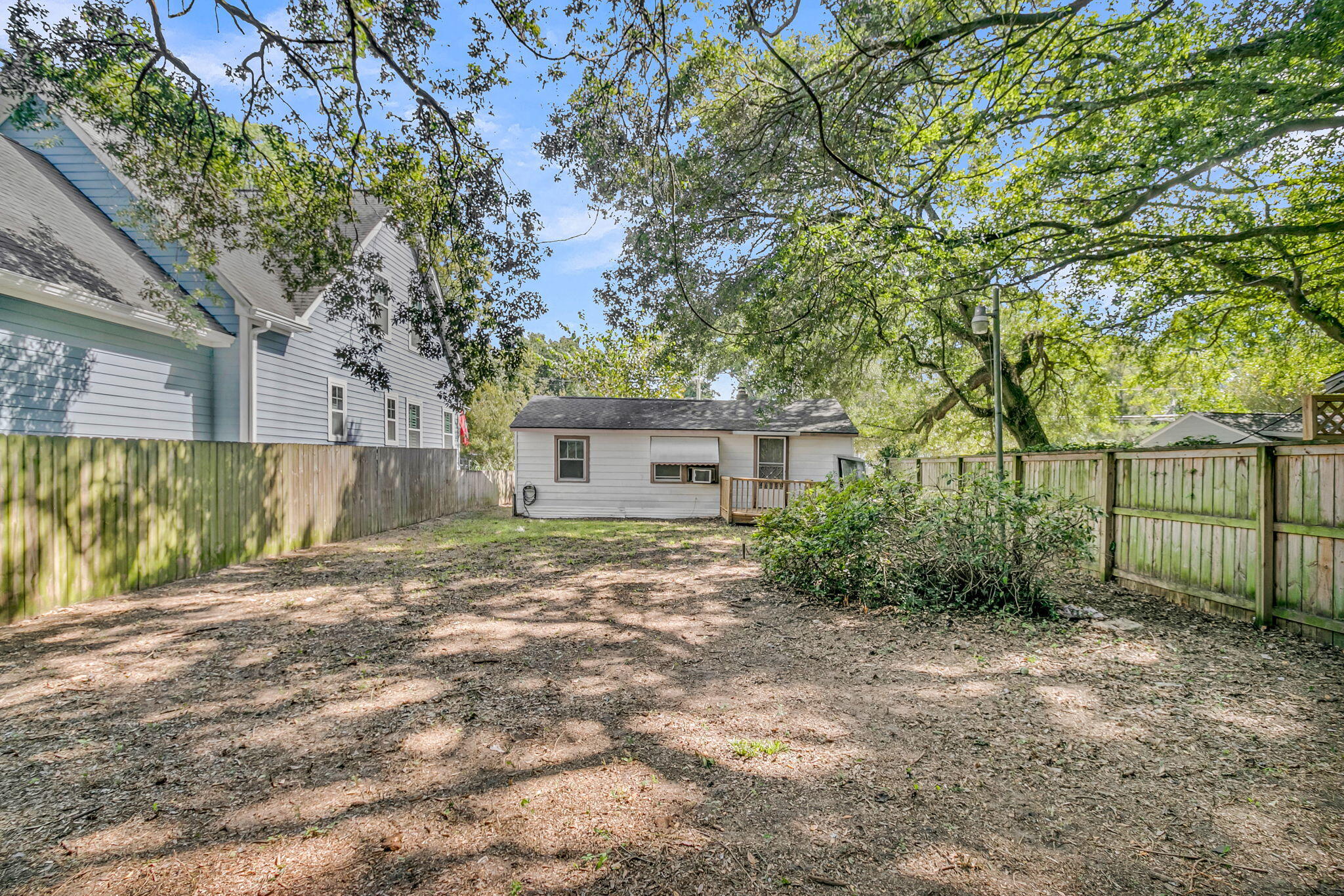 5039 Alpha Street
