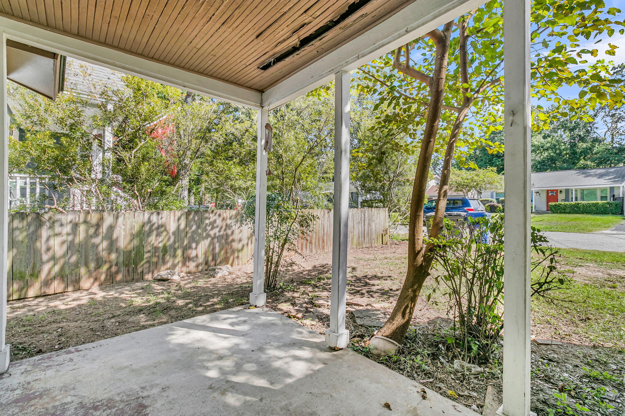 5039 Alpha Street