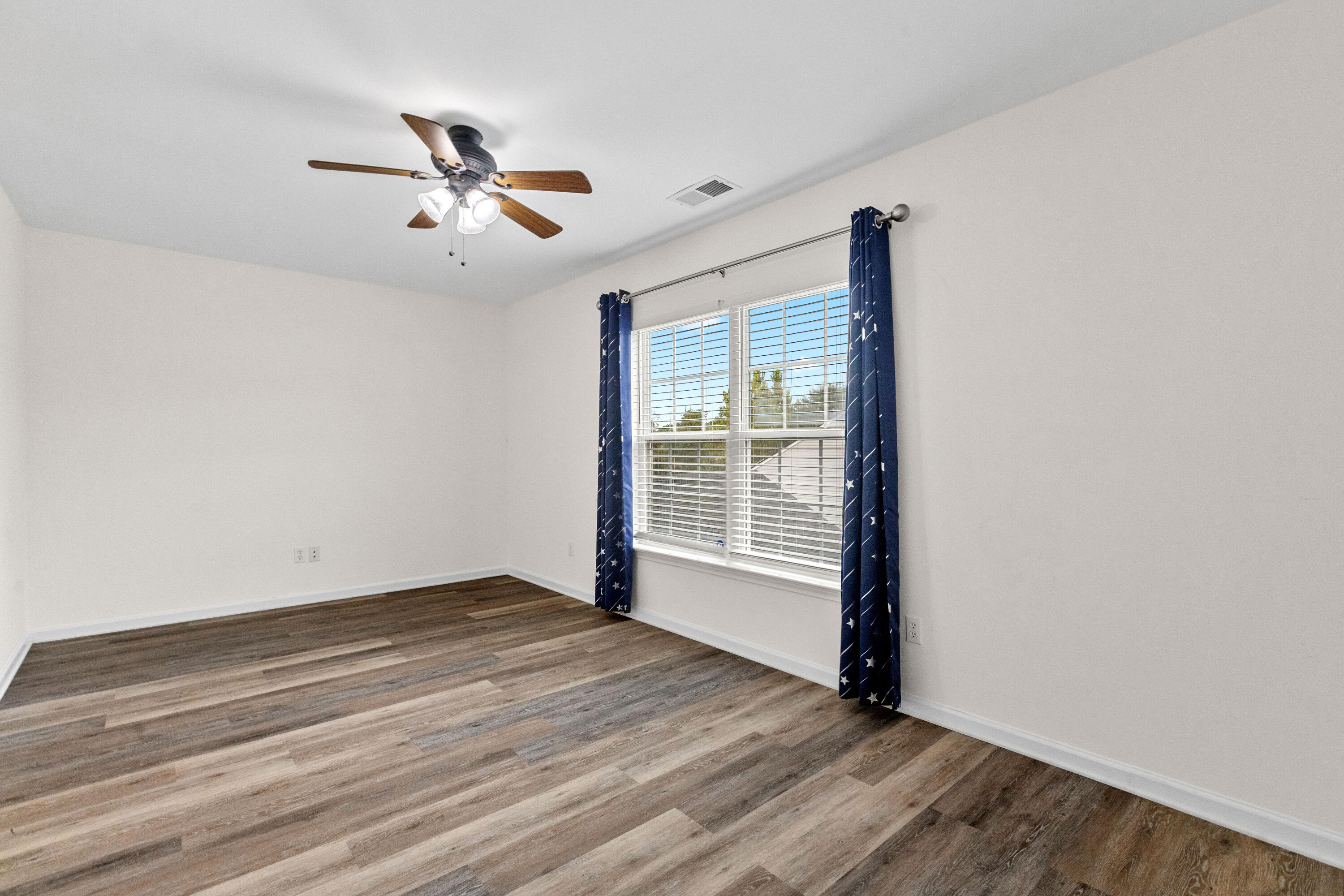 7433 Painted Bunting Way