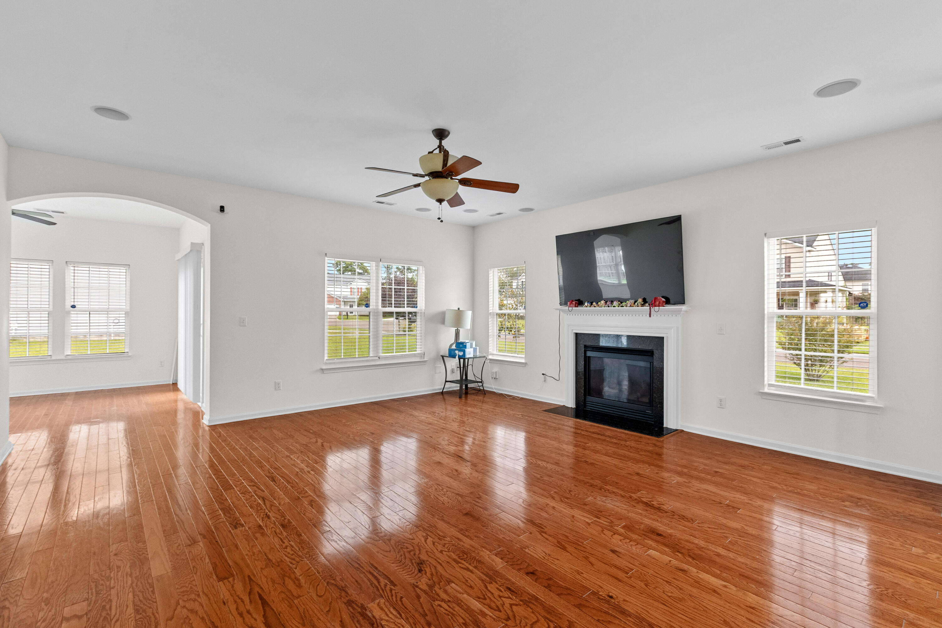 7433 Painted Bunting Way