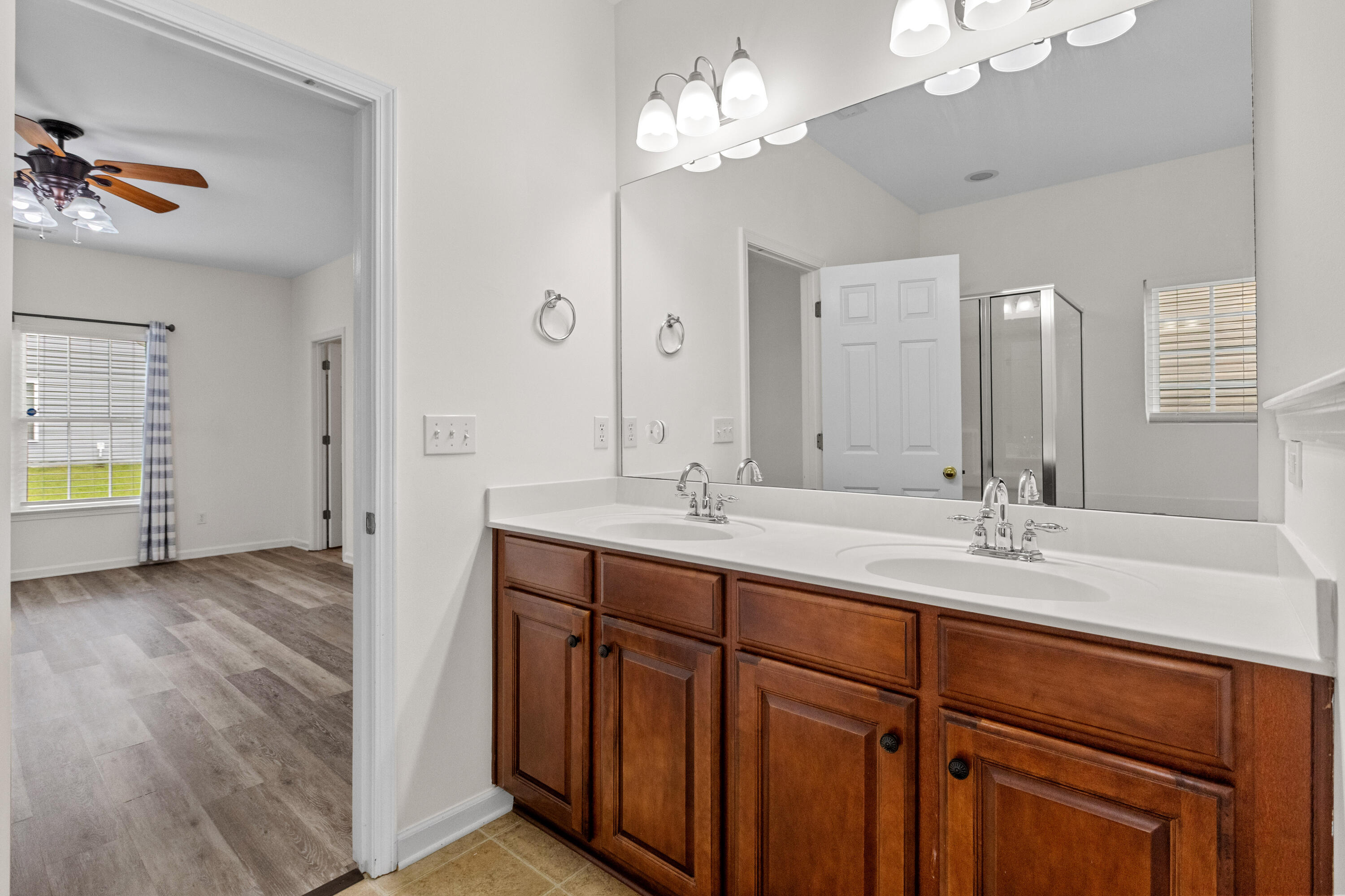 7433 Painted Bunting Way