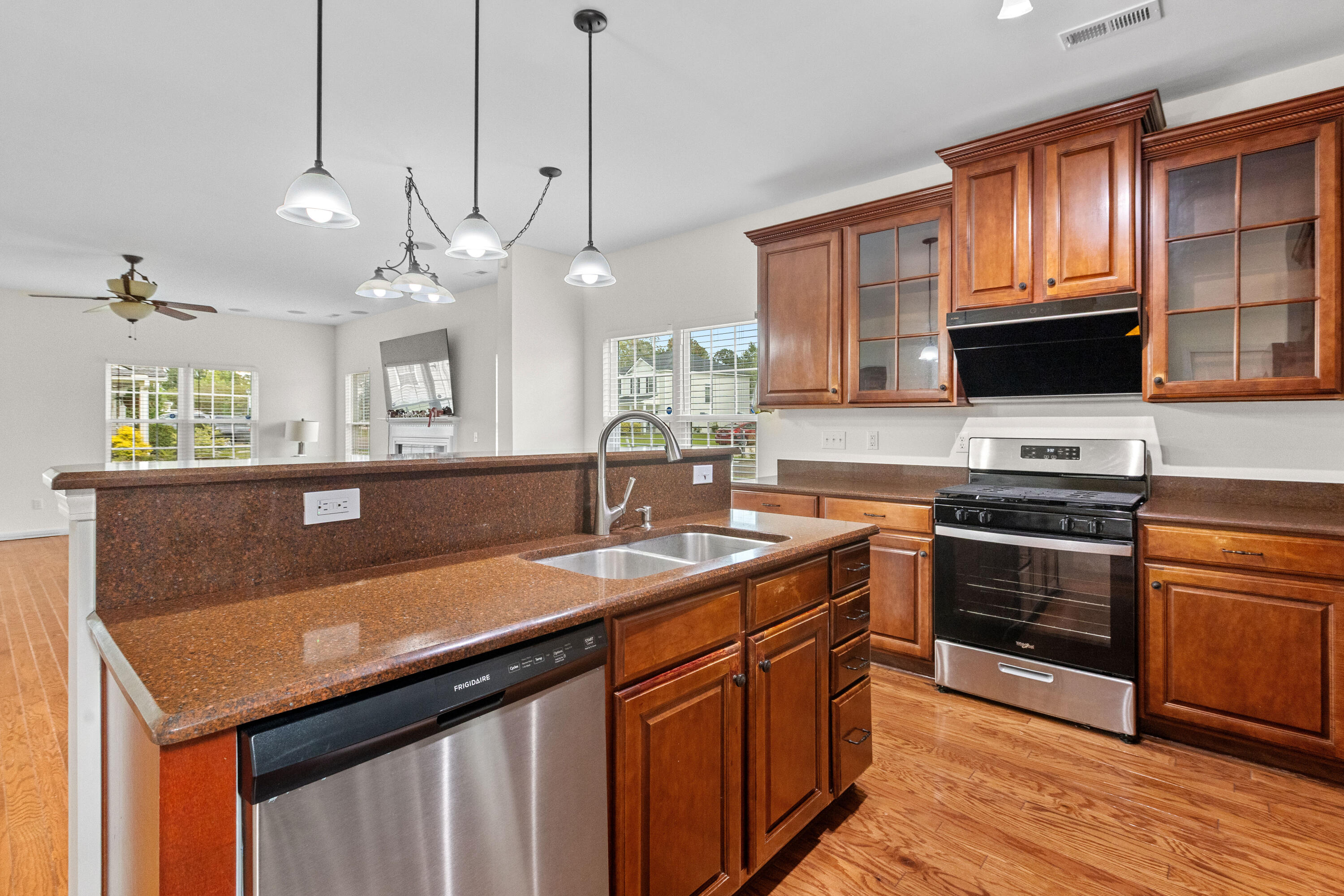 7433 Painted Bunting Way