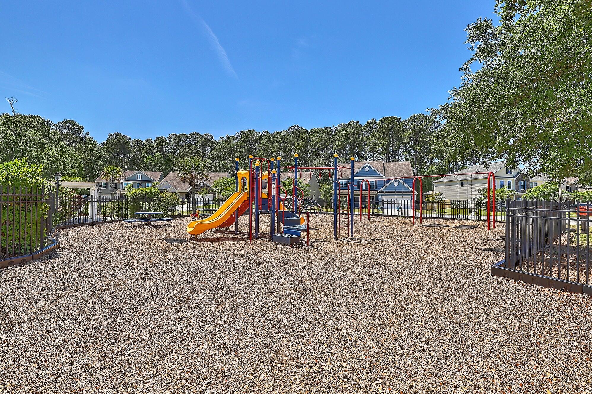 7433 Painted Bunting Way