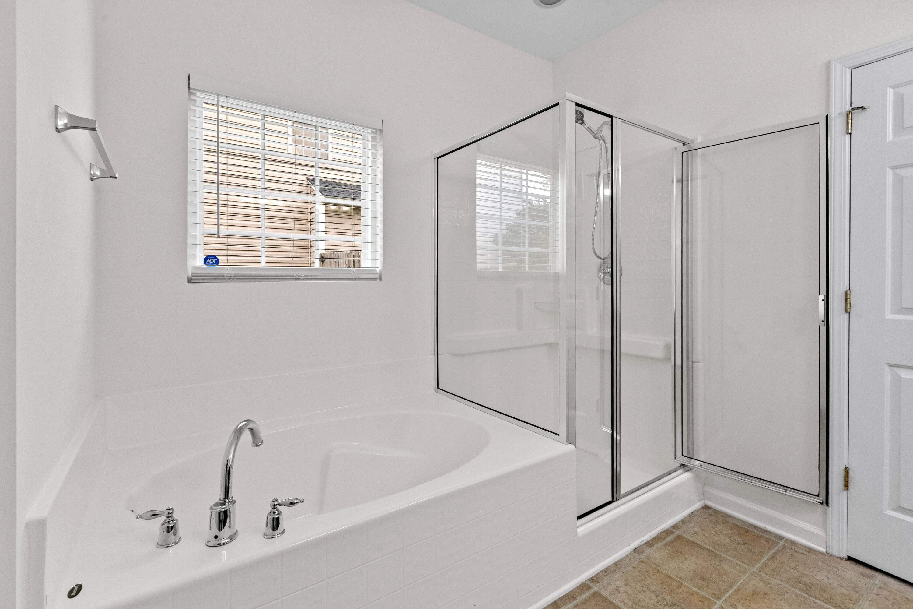 7433 Painted Bunting Way