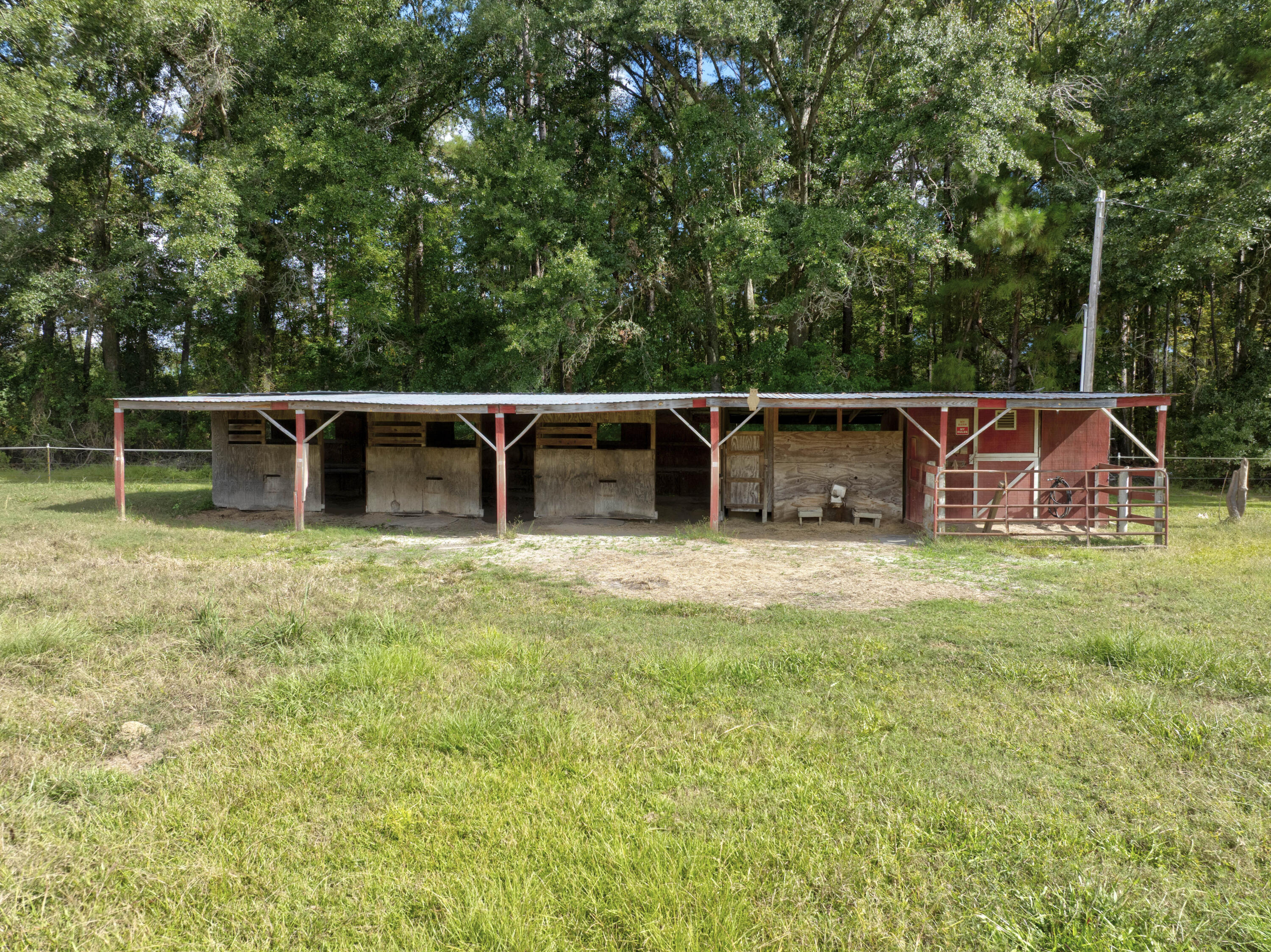 182 Hillcrest Drive