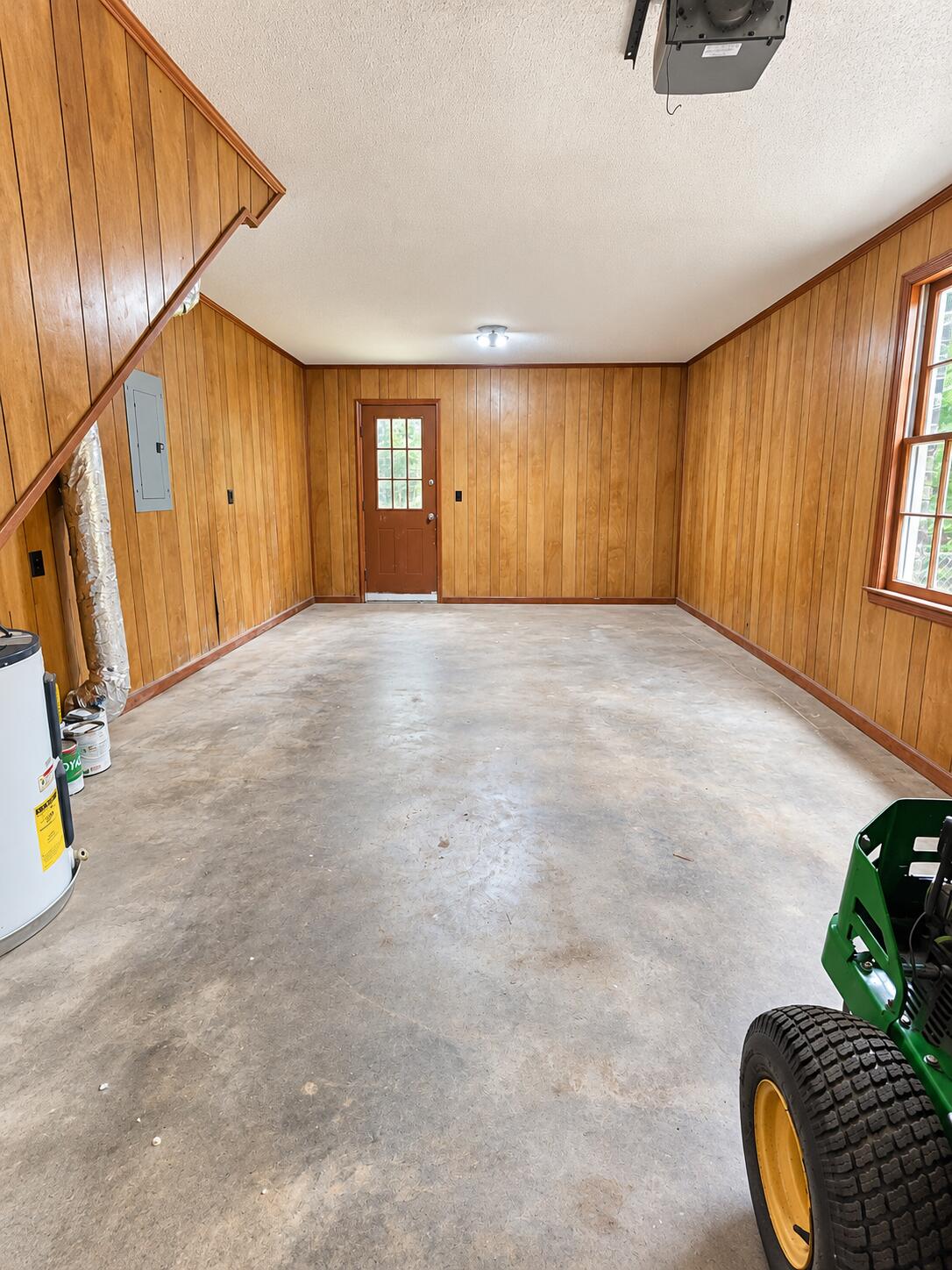 105 Glendale Drive