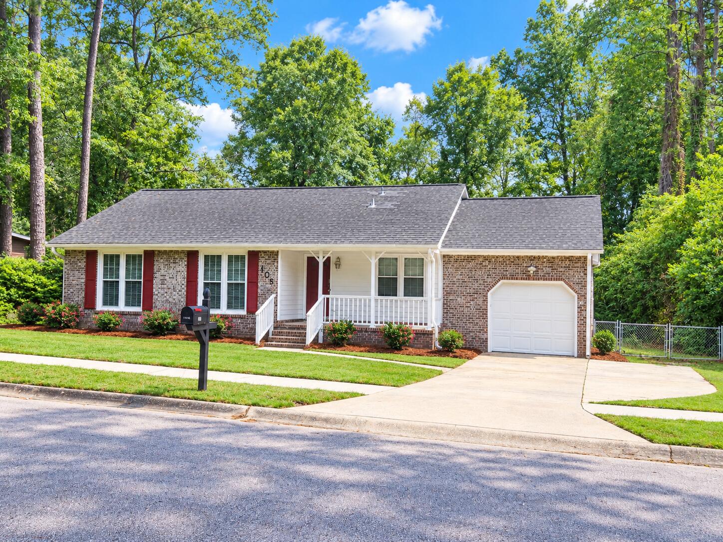 105 Glendale Drive