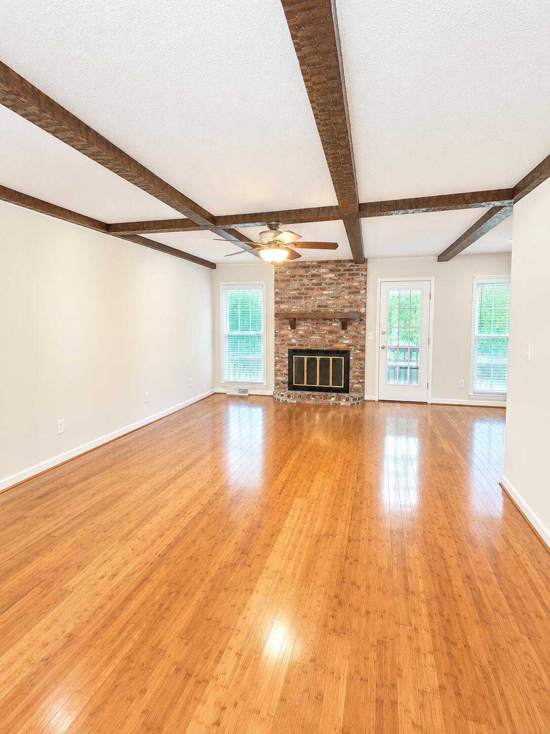 105 Glendale Drive