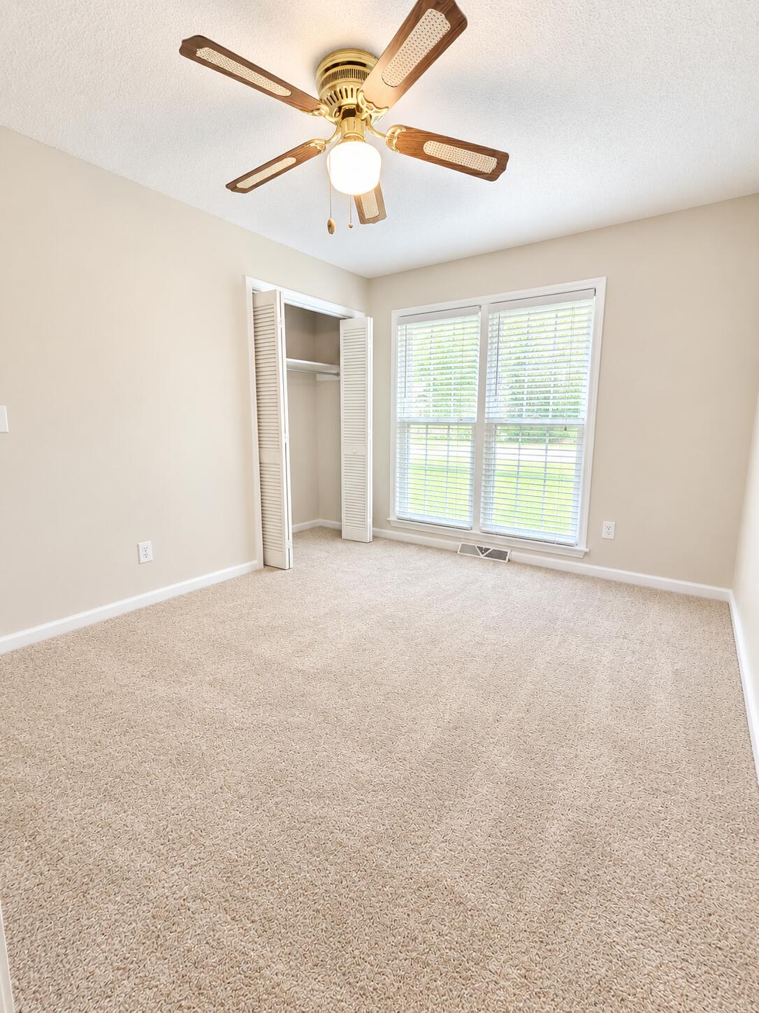 105 Glendale Drive