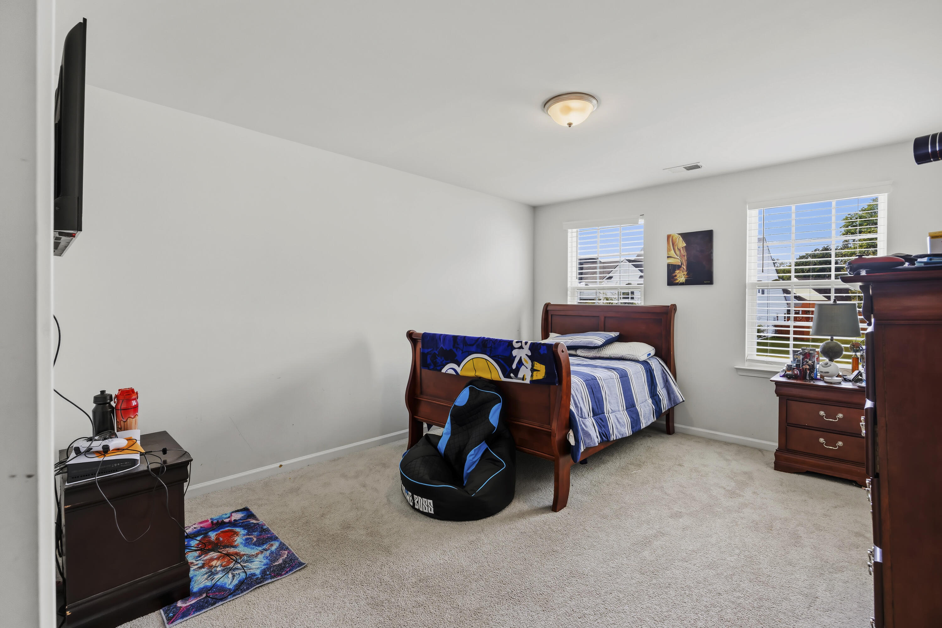 9904 Pin Cherry Court