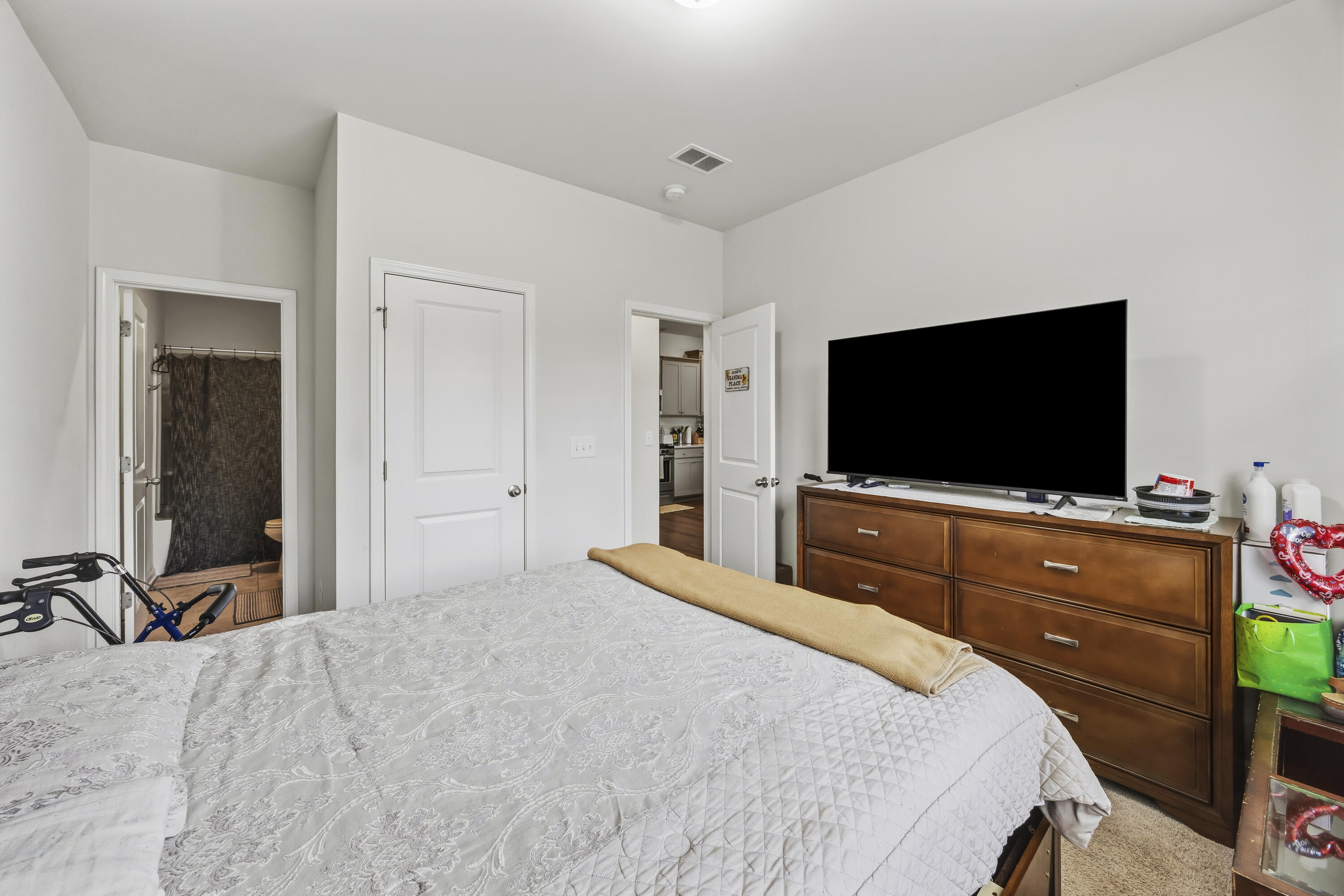 9904 Pin Cherry Court