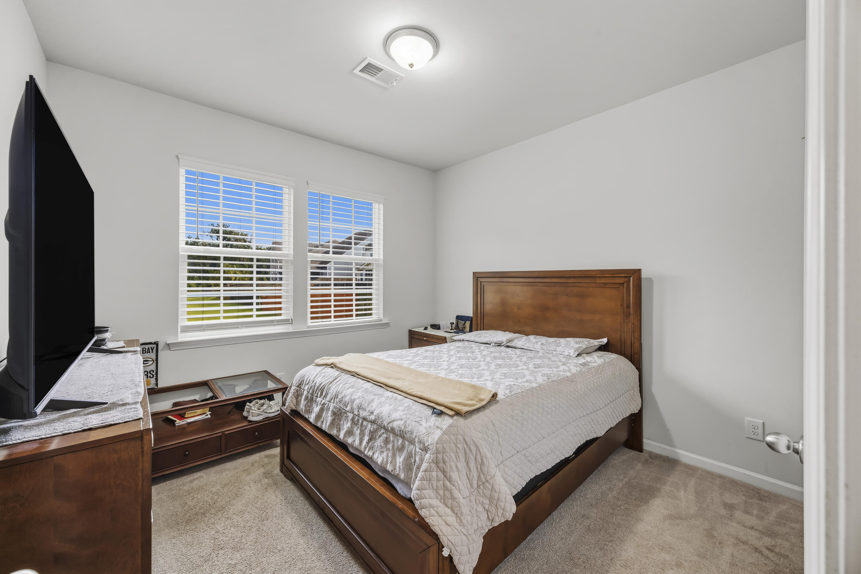 9904 Pin Cherry Court