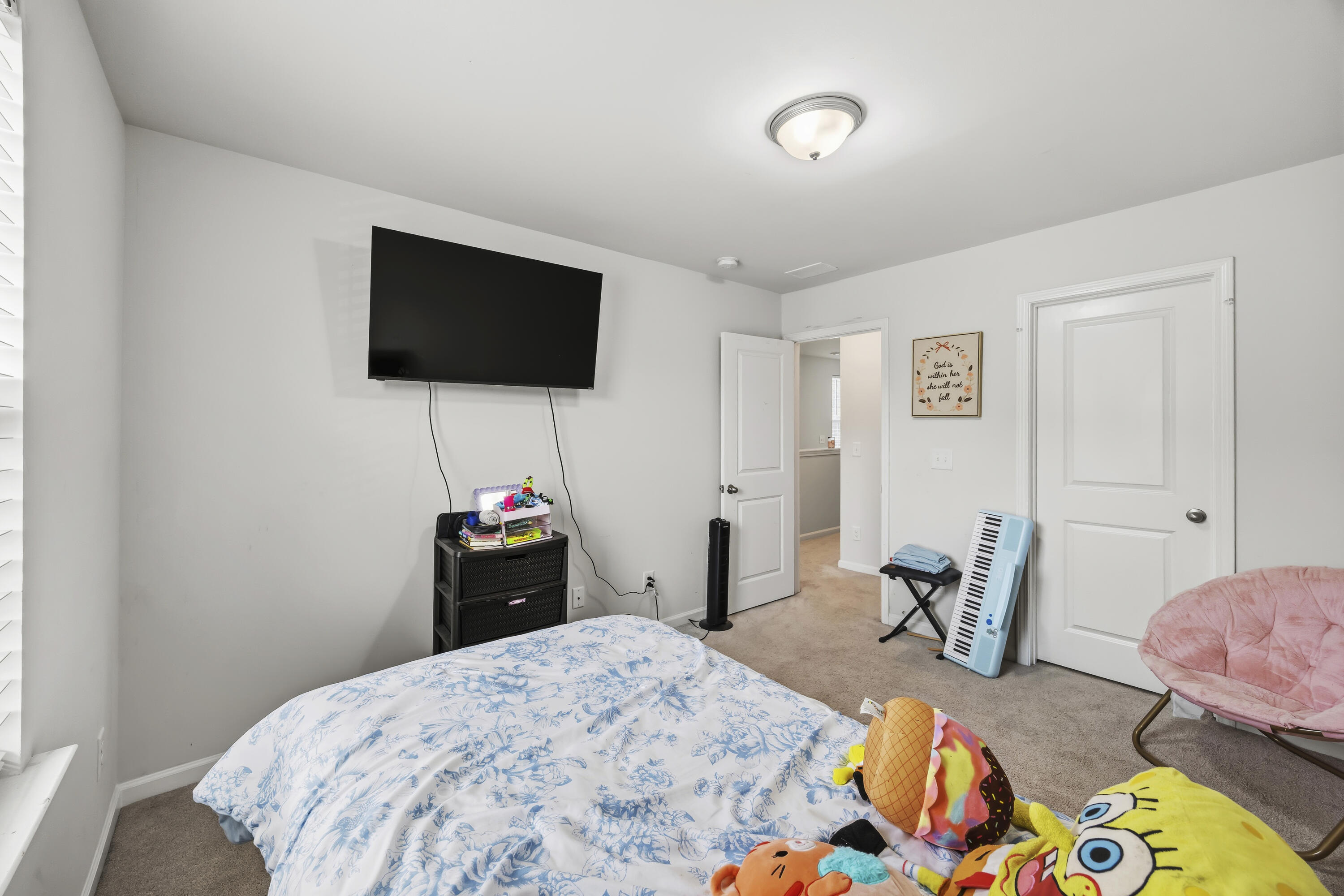 9904 Pin Cherry Court
