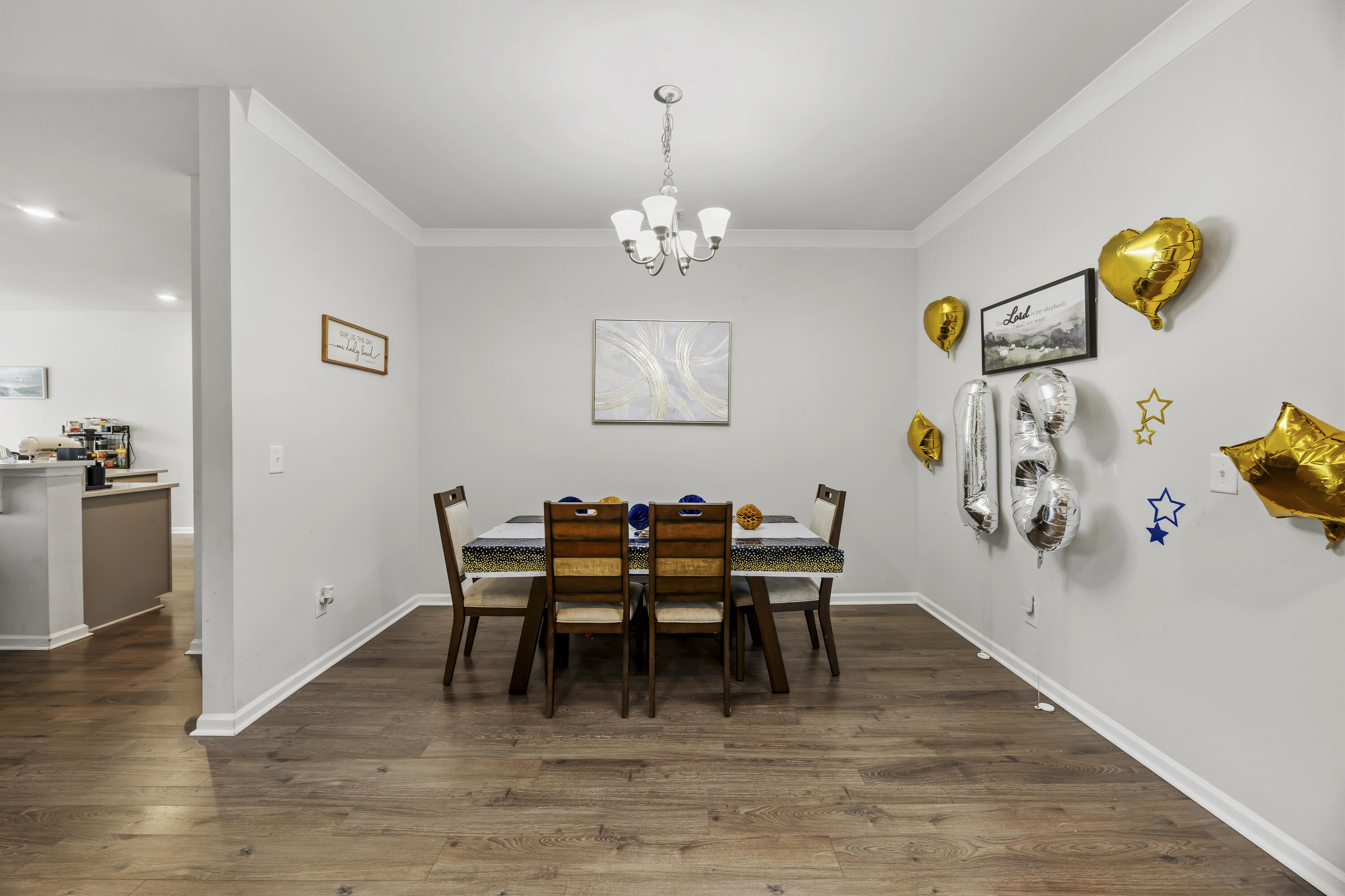 9904 Pin Cherry Court